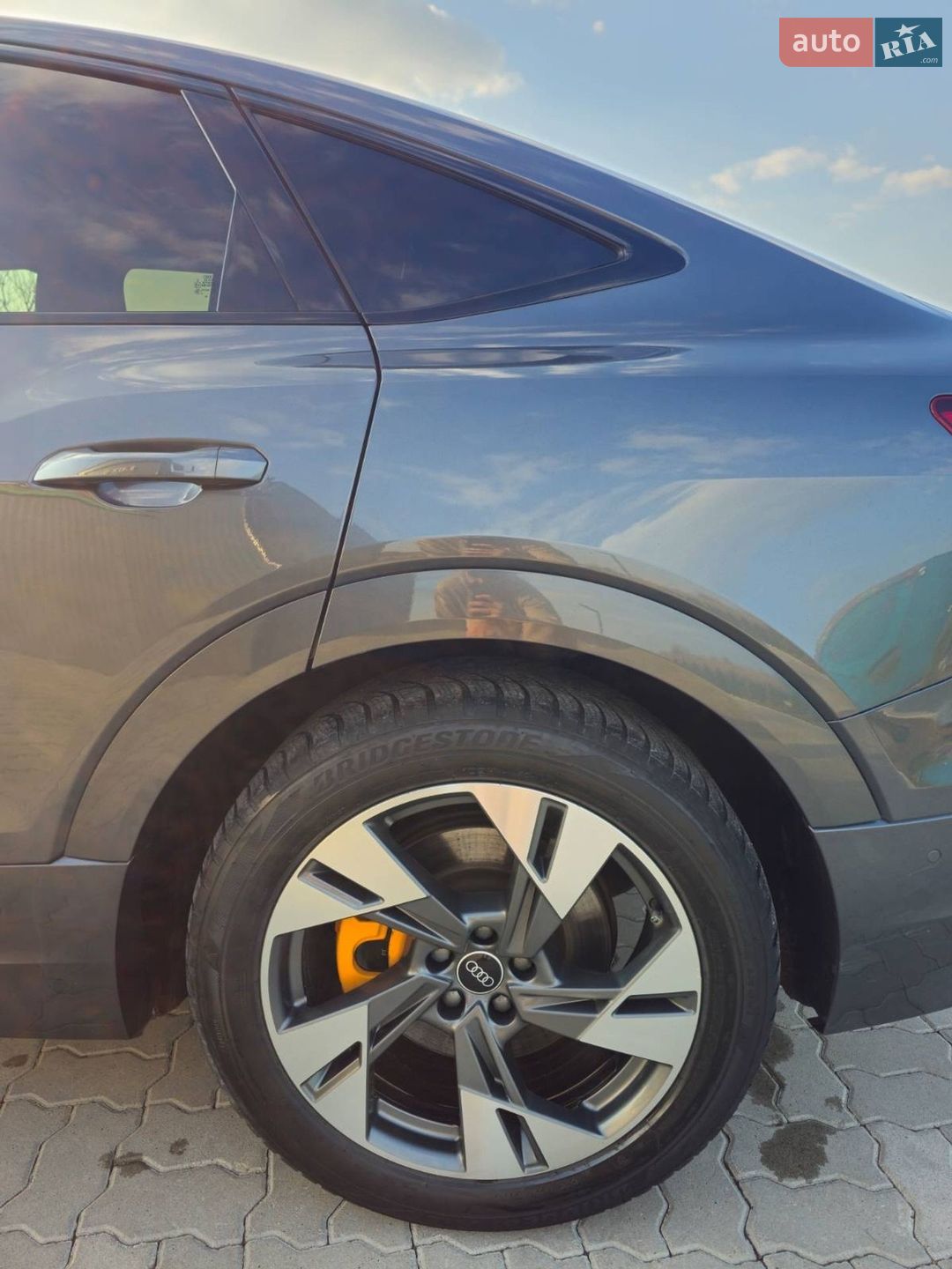 Audi e-tron 2021 VIN WAUZZZGE0MB042677 фото оголошення 12 з 45