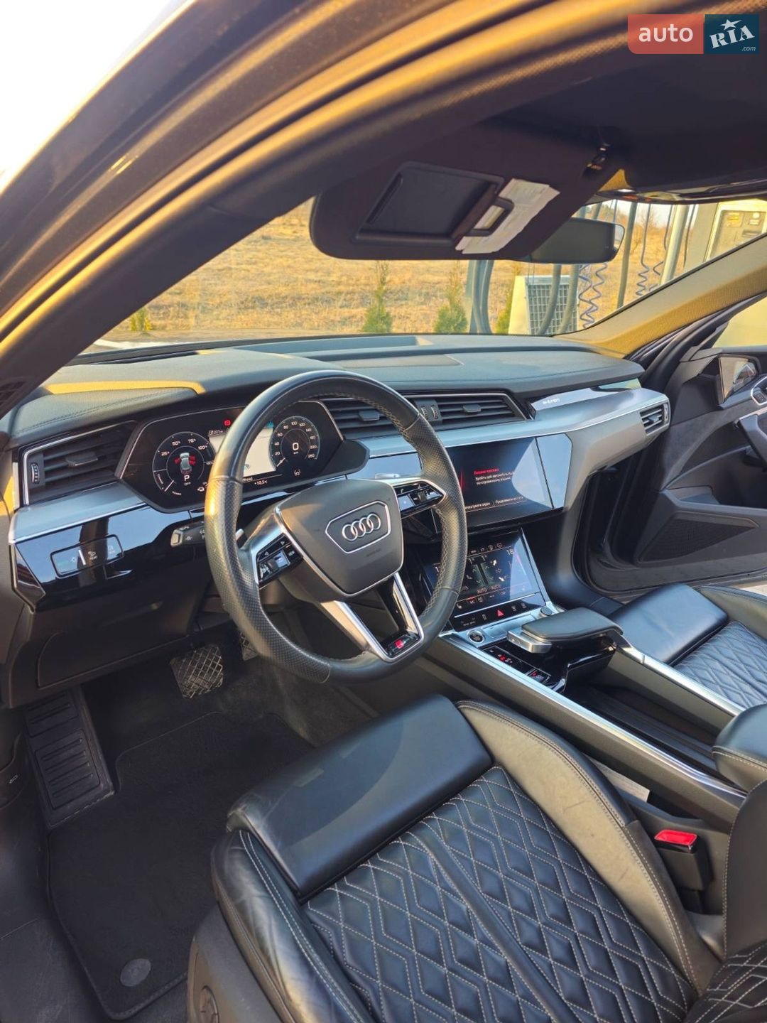 Audi e-tron 2021 VIN WAUZZZGE0MB042677 фото оголошення 25 з 45