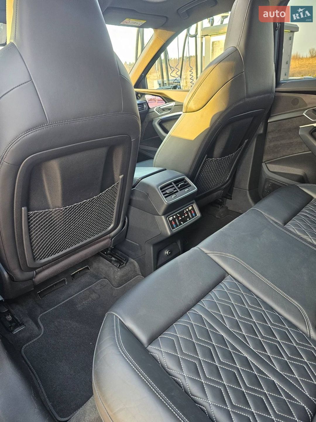 Audi e-tron 2021 VIN WAUZZZGE0MB042677 фото оголошення 44 з 45