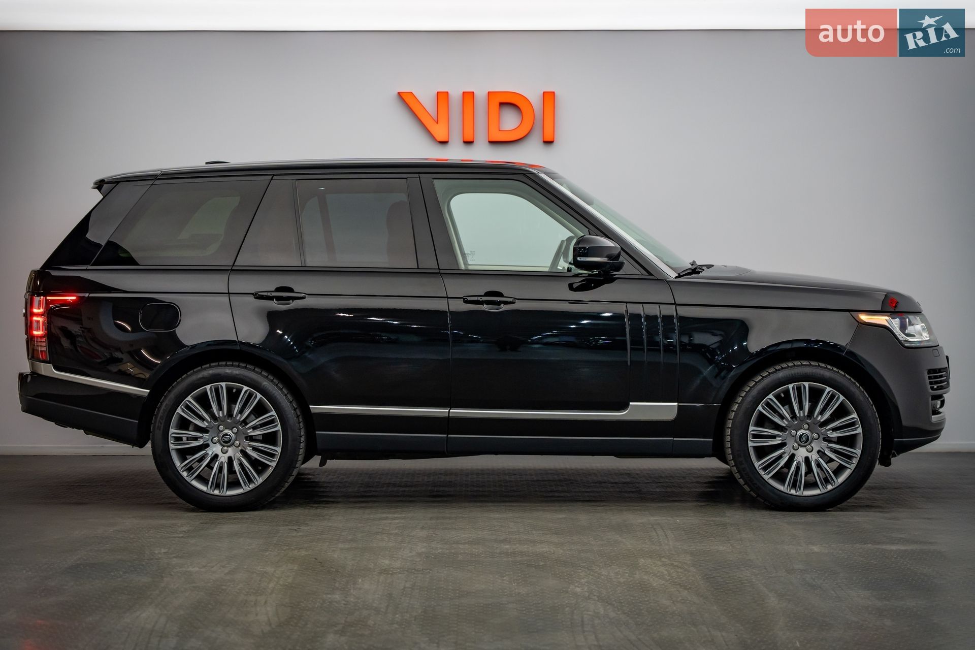Land Rover Range Rover 2014 VIN SALGA2FF1FA211044 фото оголошення 4 з 20