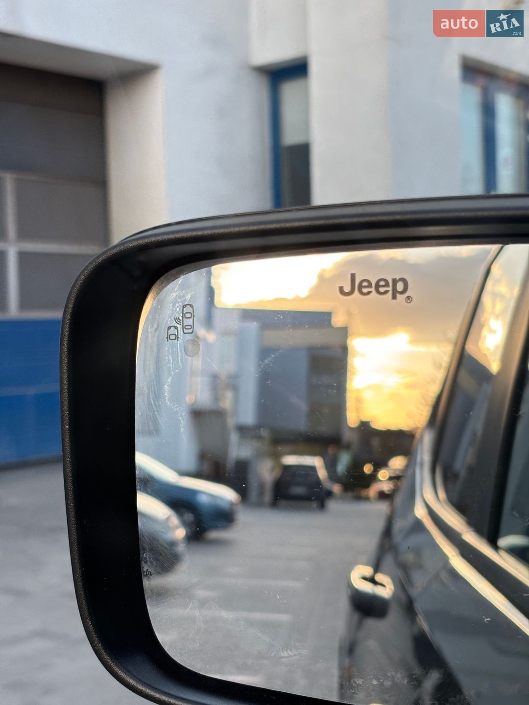 Jeep Renegade 2023 VIN ZACNJDB17PPP43529 фото оголошення 14 з 14
