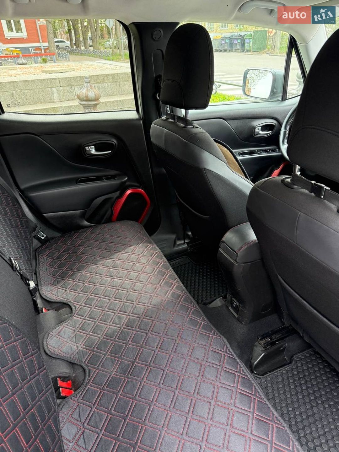 Jeep Renegade 2016 VIN ZACCJBCT0GPD98780 фото оголошення 10 з 10