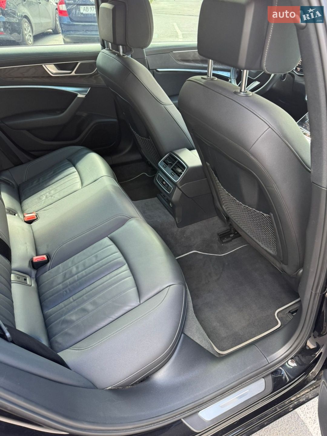 Audi A6 2020 VIN WAUK2AF25MN011597 фото оголошення 12 з 18