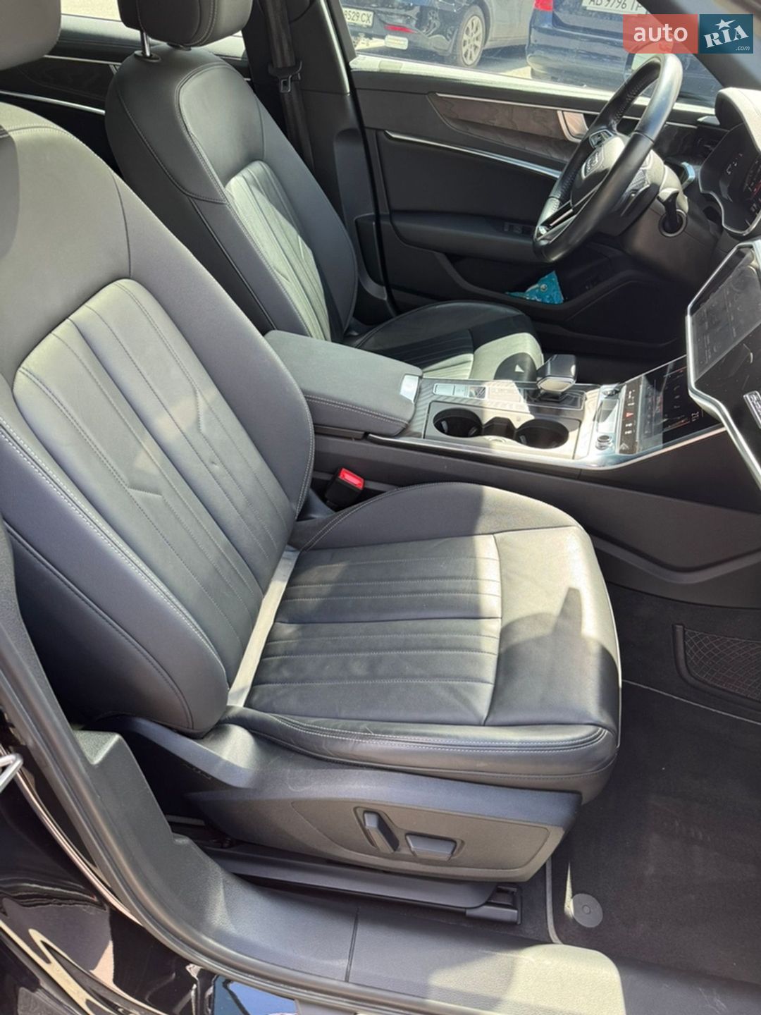 Audi A6 2020 VIN WAUK2AF25MN011597 фото оголошення 15 з 18
