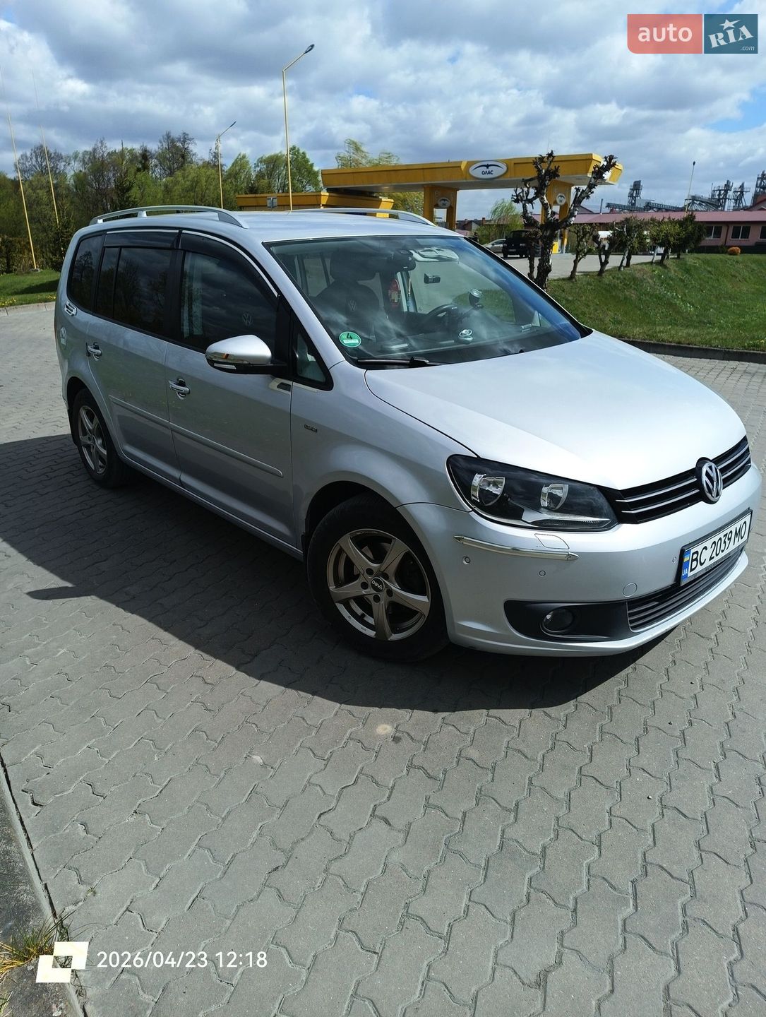 Volkswagen Touran 2013 VIN WVGZZZ1TZEW008997 фото оголошення 3 з 32