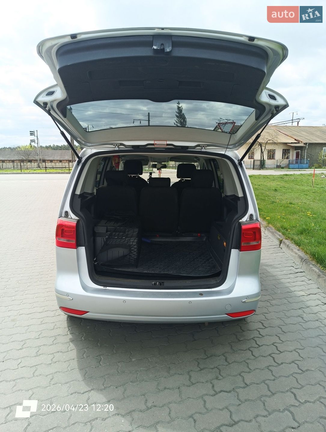 Volkswagen Touran 2013 VIN WVGZZZ1TZEW008997 фото оголошення 9 з 32