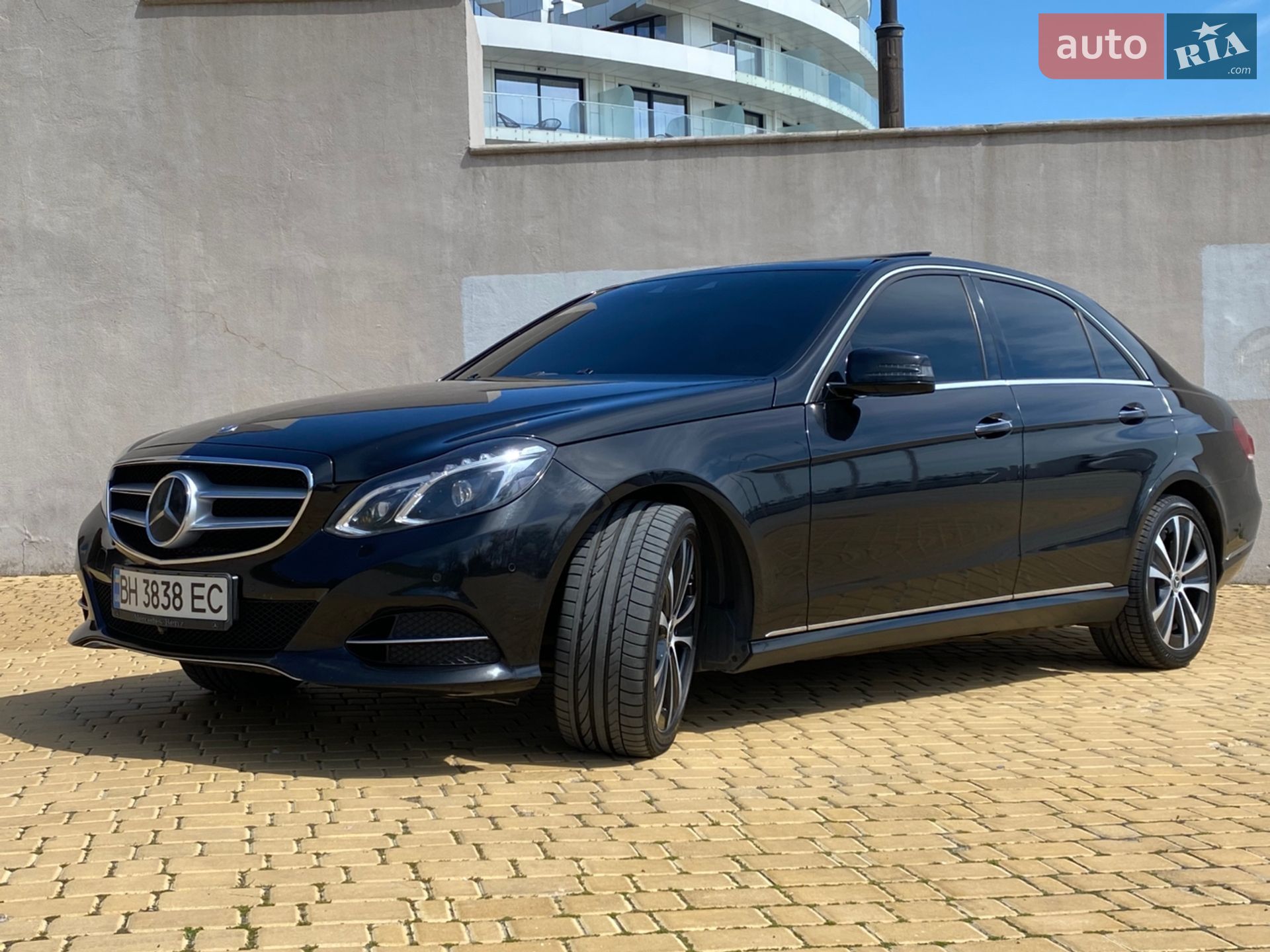 Mercedes-Benz E-Class 2013 VIN WDD2120981A828903 фото оголошення 2 з 87