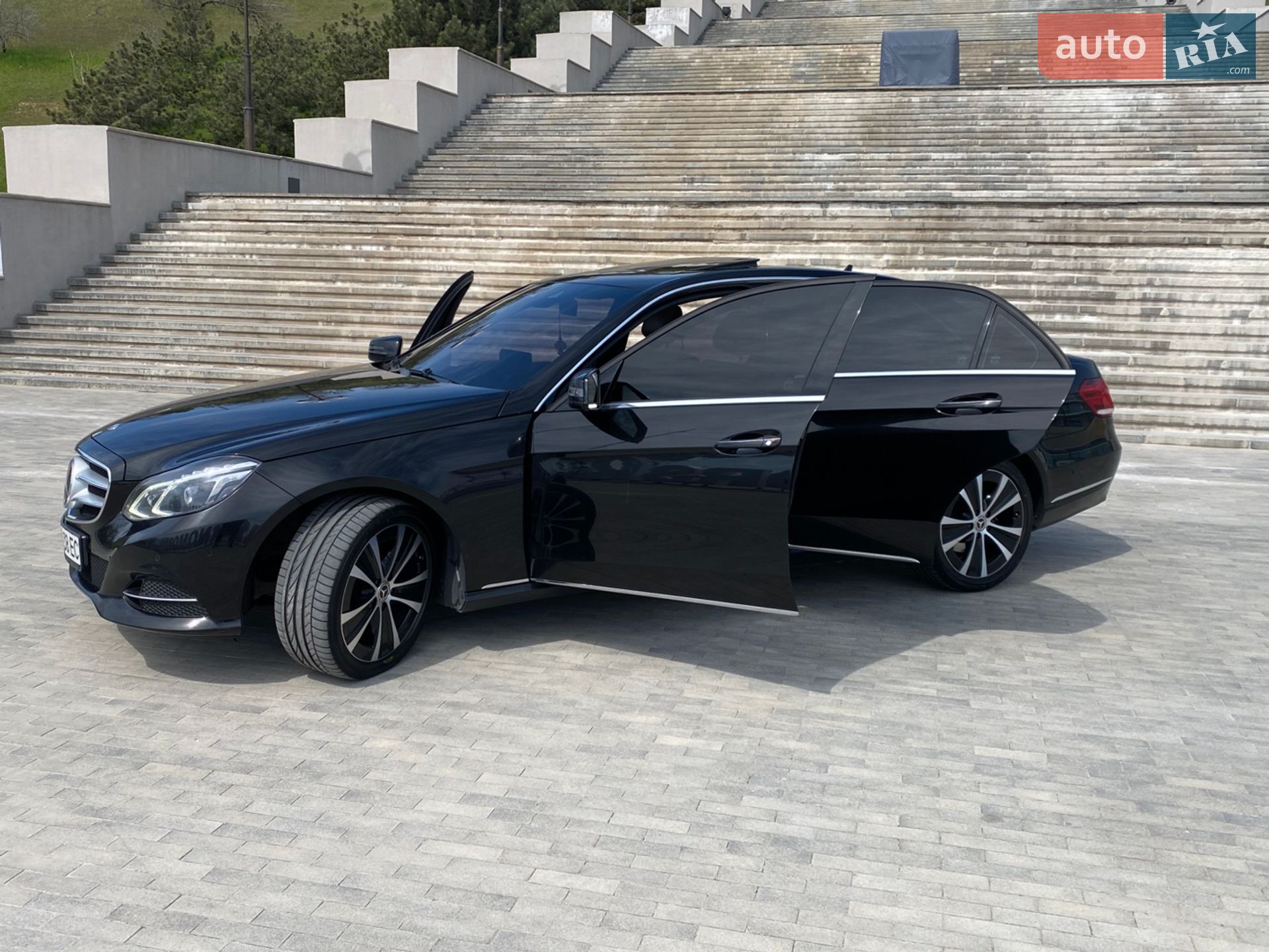 Mercedes-Benz E-Class 2013 VIN WDD2120981A828903 фото оголошення 8 з 87