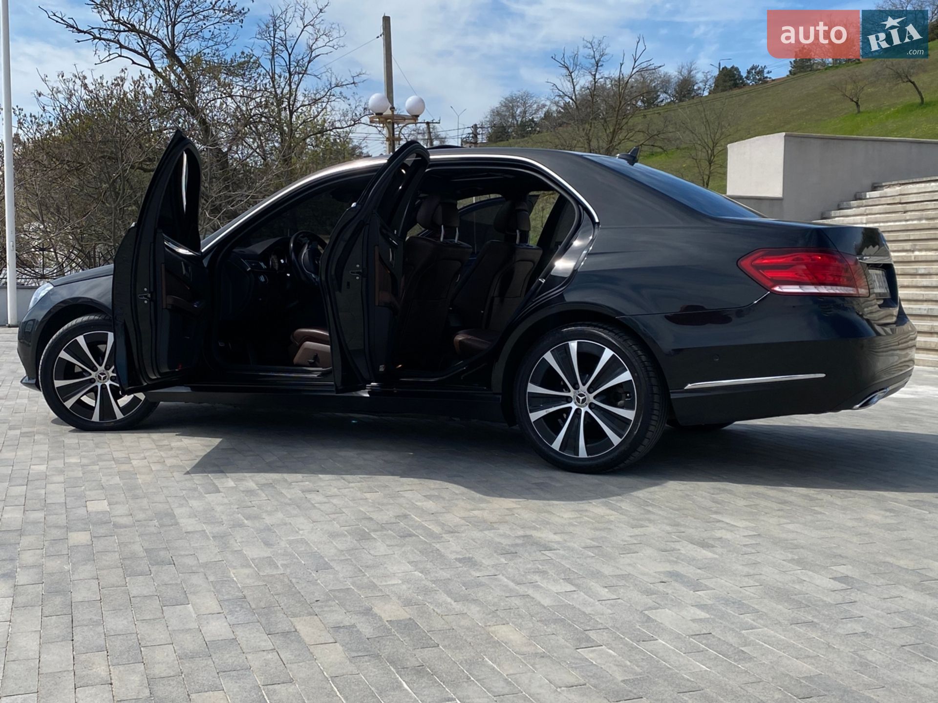 Mercedes-Benz E-Class 2013 VIN WDD2120981A828903 фото оголошення 10 з 87