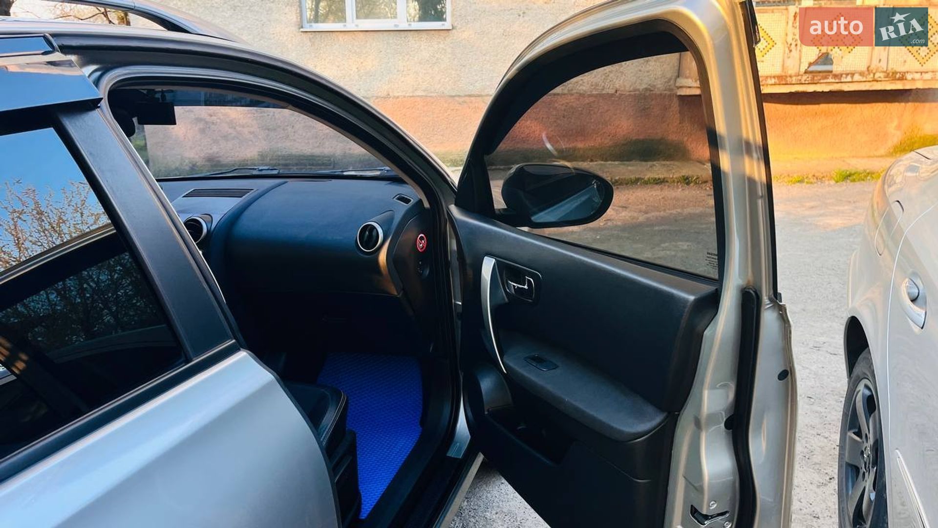 Nissan Qashqai 2009 VIN SJNFCAJ10U1385504 фото оголошення 3 з 13