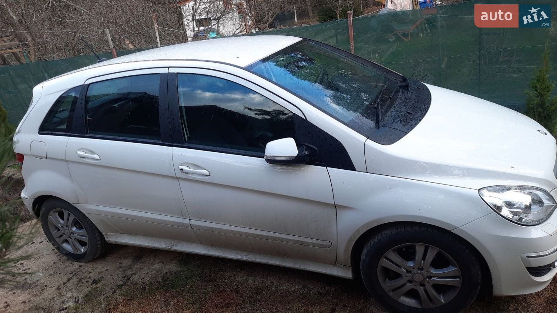 Mercedes-Benz B-Class 2011 VIN WDD2452322J712855 фото оголошення 2 з 4