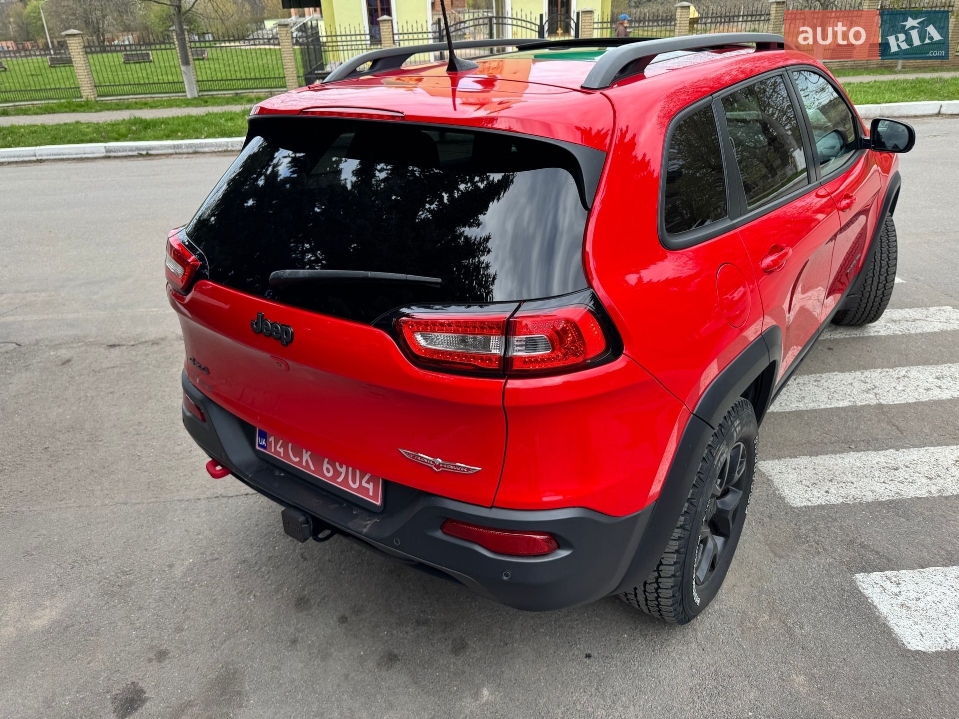 Jeep Cherokee 2017 VIN 1C4PJMBS9HW618105 фото оголошення 15 з 31