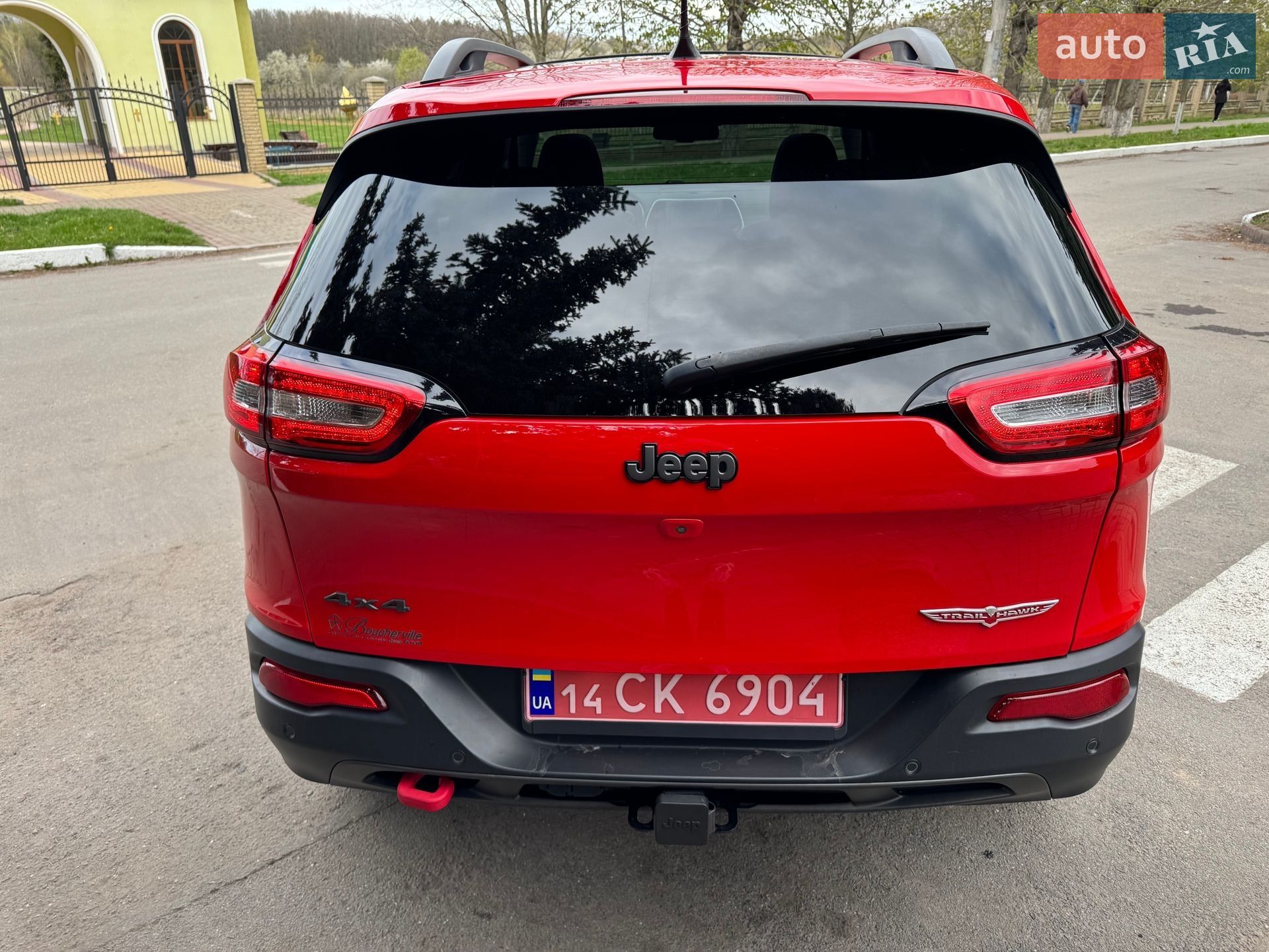 Jeep Cherokee 2017 VIN 1C4PJMBS9HW618105 фото оголошення 19 з 31