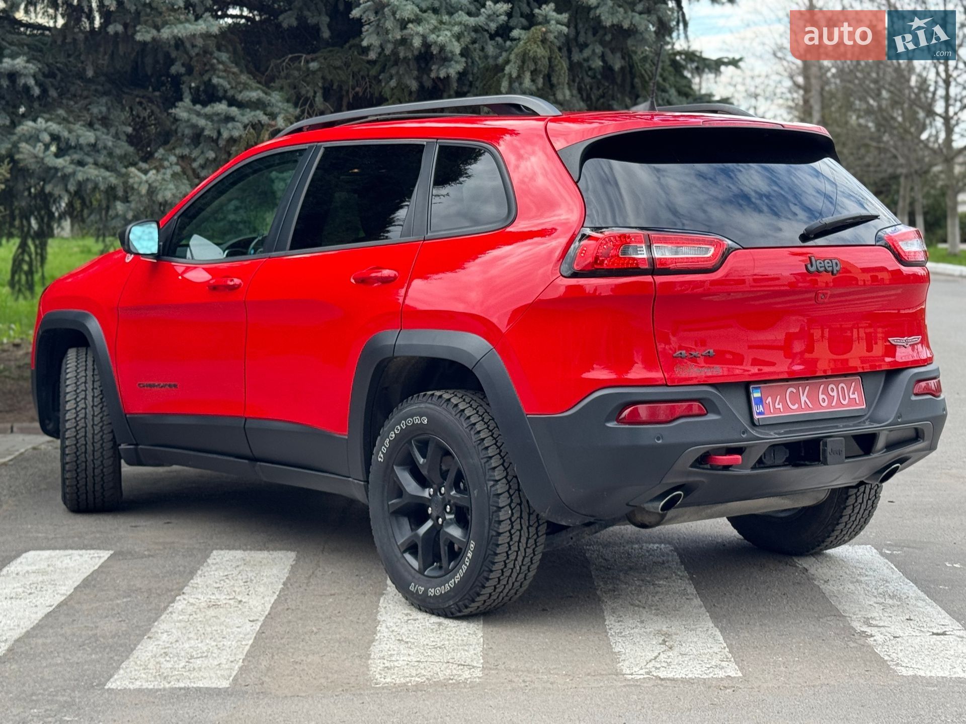 Jeep Cherokee 2017 VIN 1C4PJMBS9HW618105 фото оголошення 16 з 31