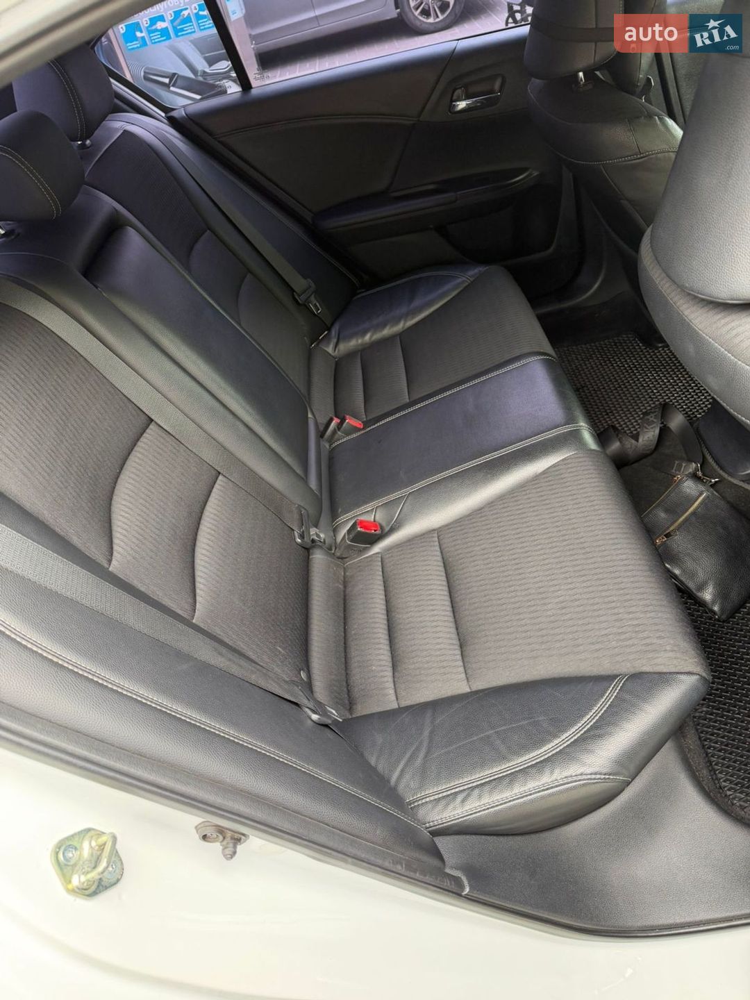 Honda Accord 2016 VIN 1HGCR2F53HA014645 фото оголошення 10 з 10