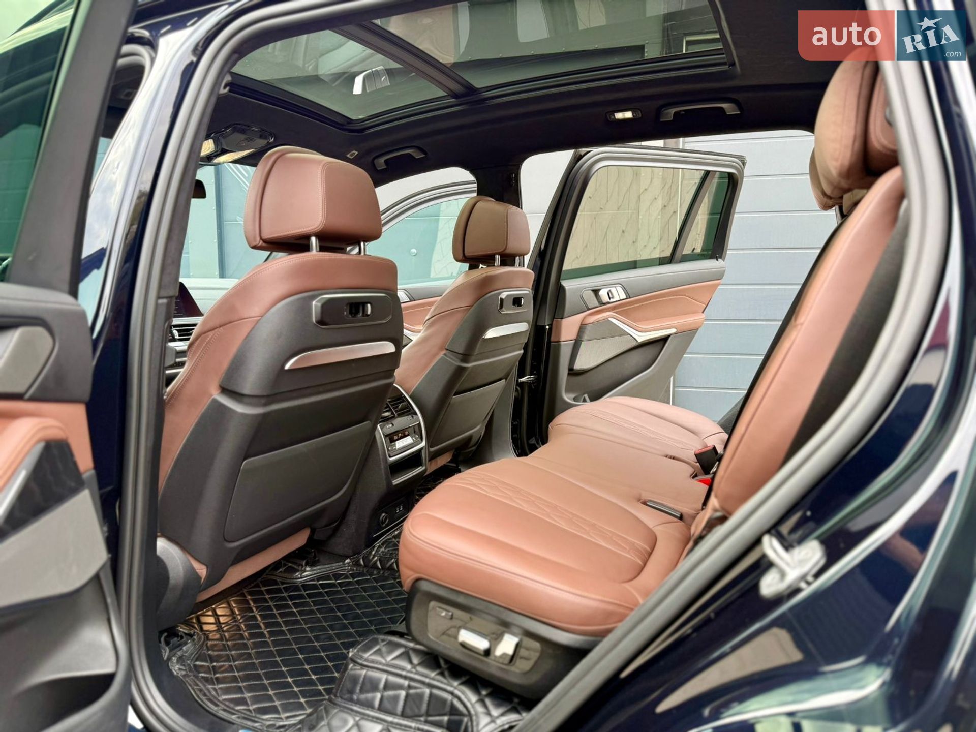 BMW X7 2022 VIN WBACW810709L19431 фото оголошення 40 з 62