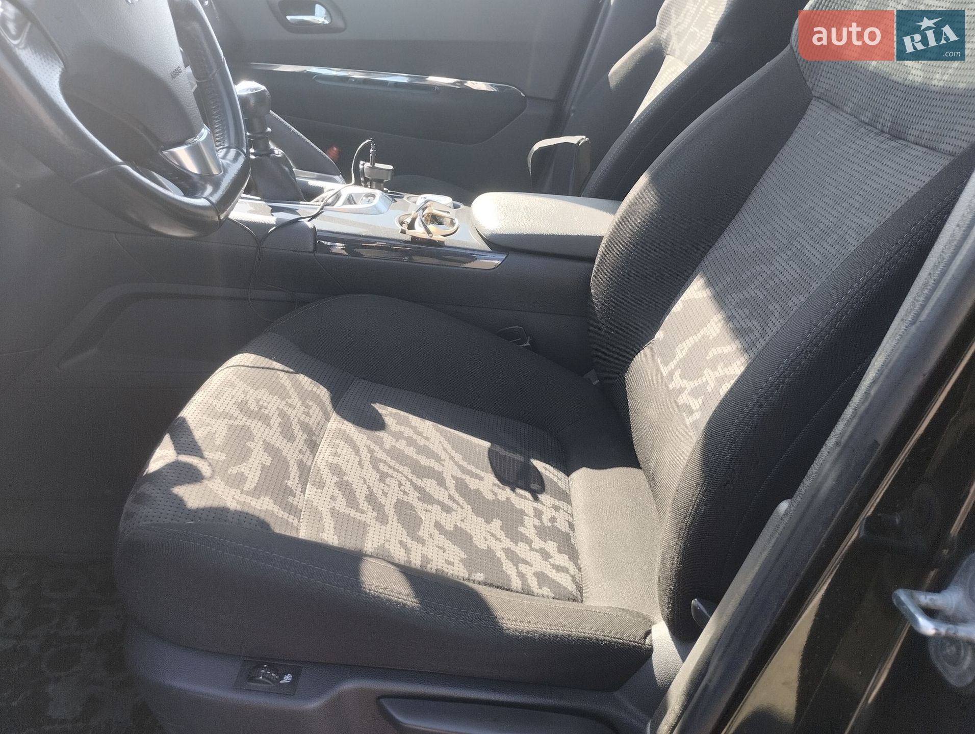 Peugeot 3008 2010 VIN VF30U9HZHAS161503 фото оголошення 8 з 9