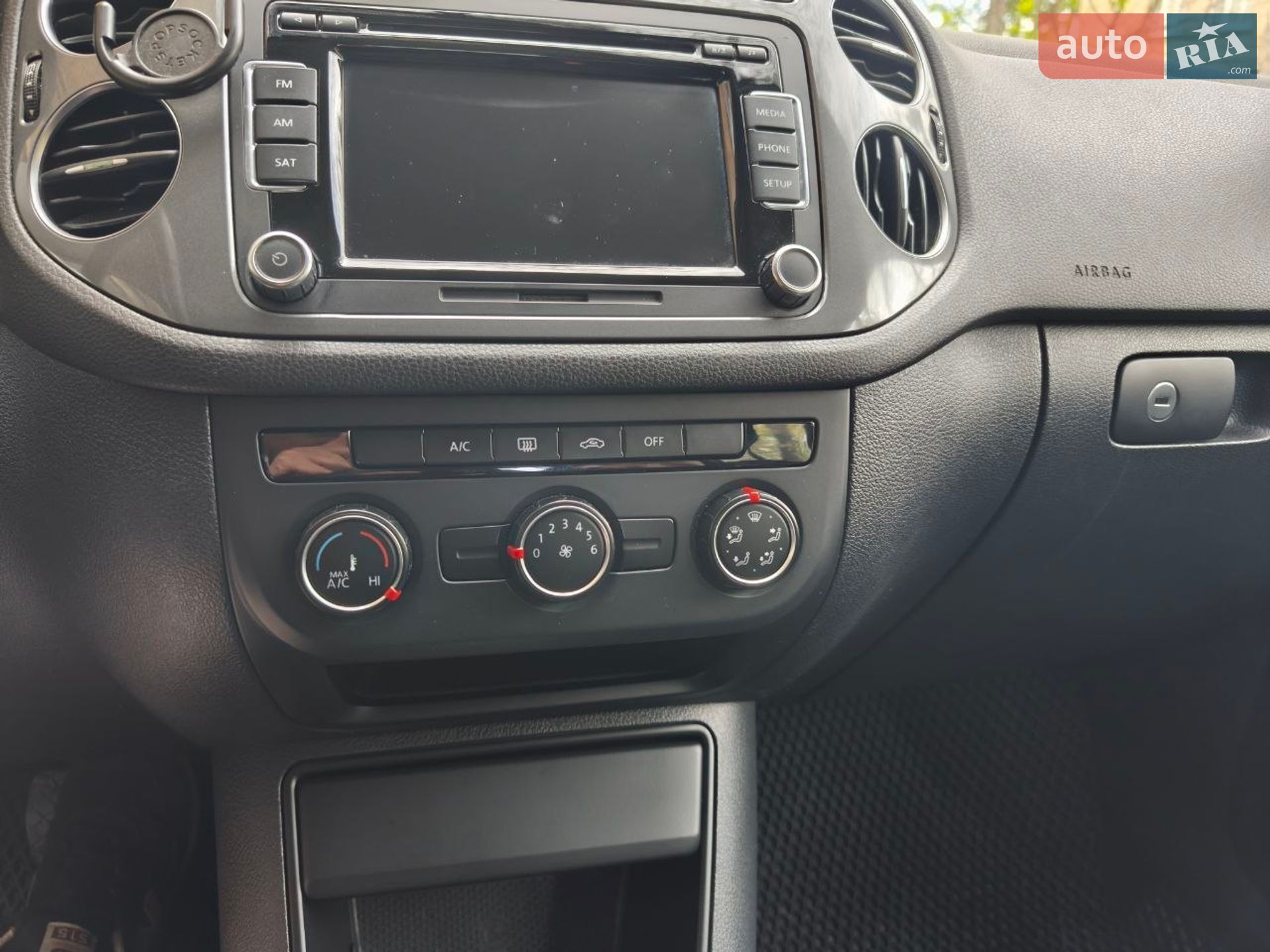 Volkswagen Tiguan 2015 VIN WVGBV7AX9FW612357 фото оголошення 22 з 22