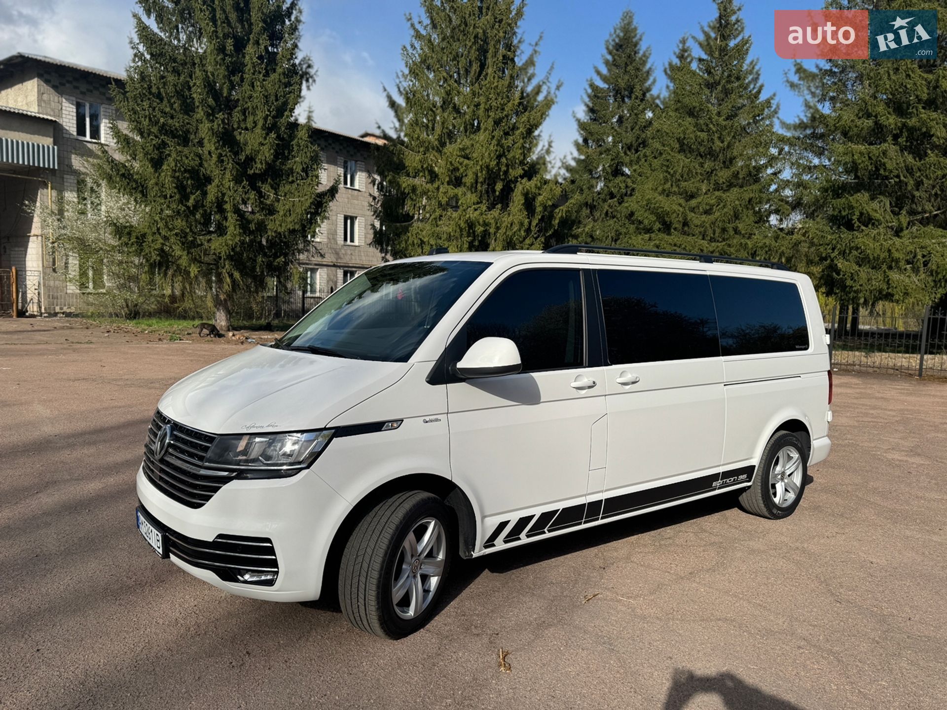 Volkswagen Transporter 2019 VIN WV1ZZZ7HZLH024855 фото оголошення 12 з 68