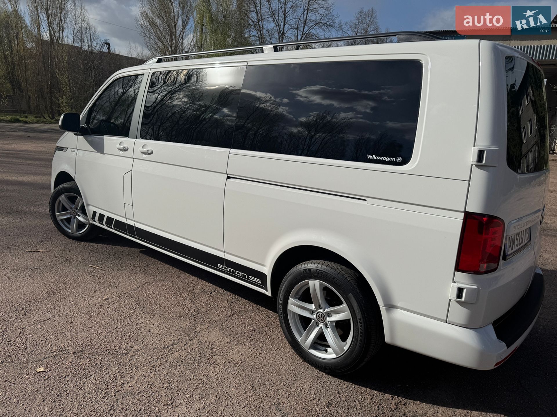 Volkswagen Transporter 2019 VIN WV1ZZZ7HZLH024855 фото оголошення 18 з 68