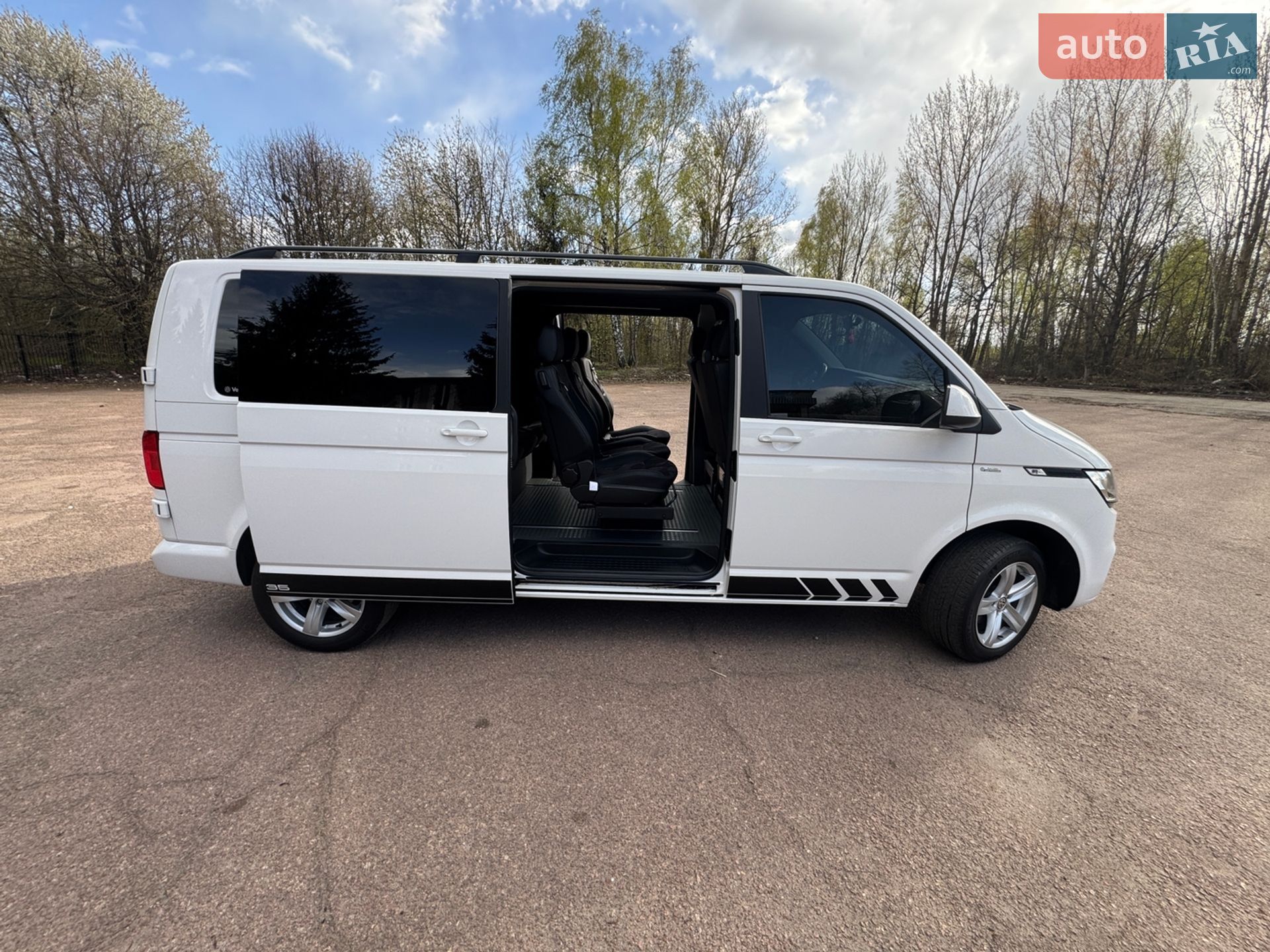 Volkswagen Transporter 2019 VIN WV1ZZZ7HZLH024855 фото оголошення 43 з 68