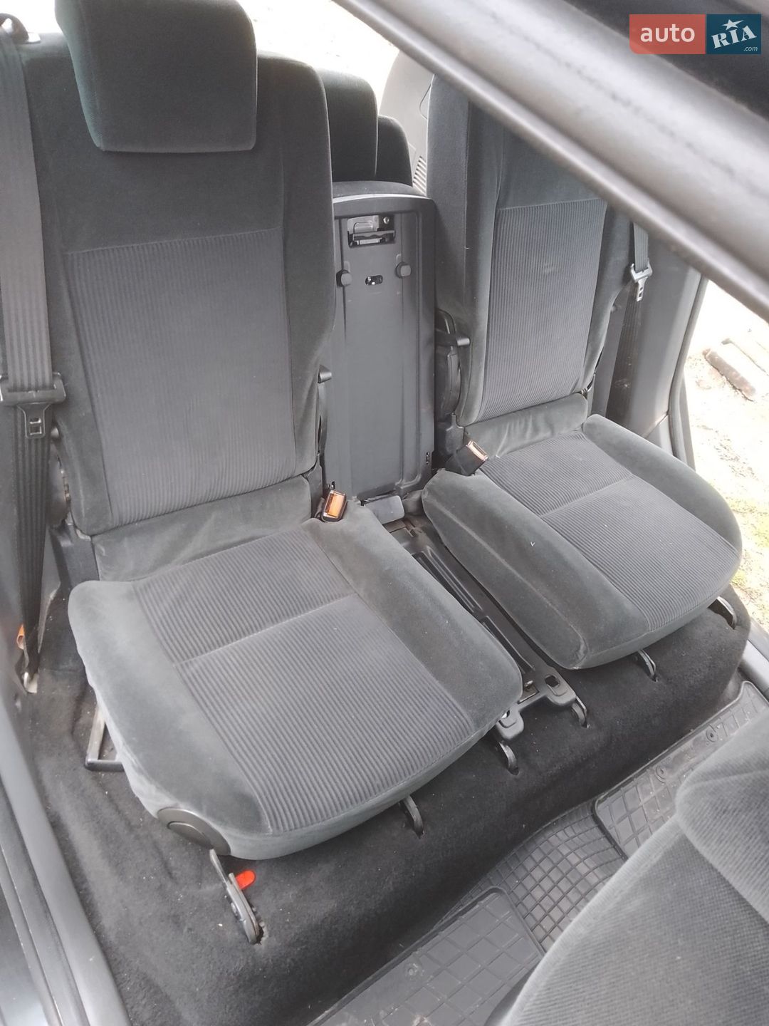 Ford Focus C-Max 2004 VIN WF0MXXGCDM4K04771 фото оголошення 29 з 53