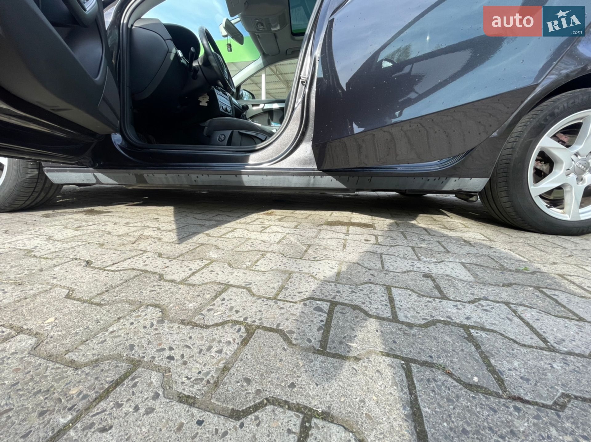 Audi A4 2011 VIN WAUZZZ8K8BA172164 фото оголошення 32 з 39