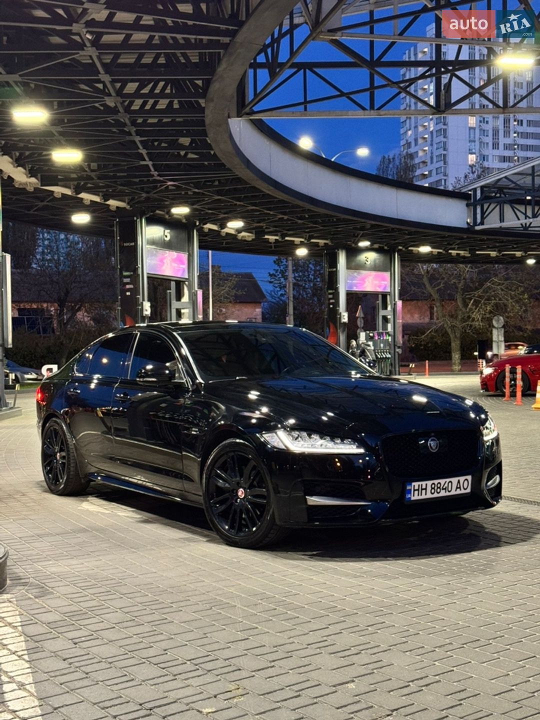 Jaguar XF 2016 VIN SAJBL4BN0HCY19344 фото оголошення 36 з 81