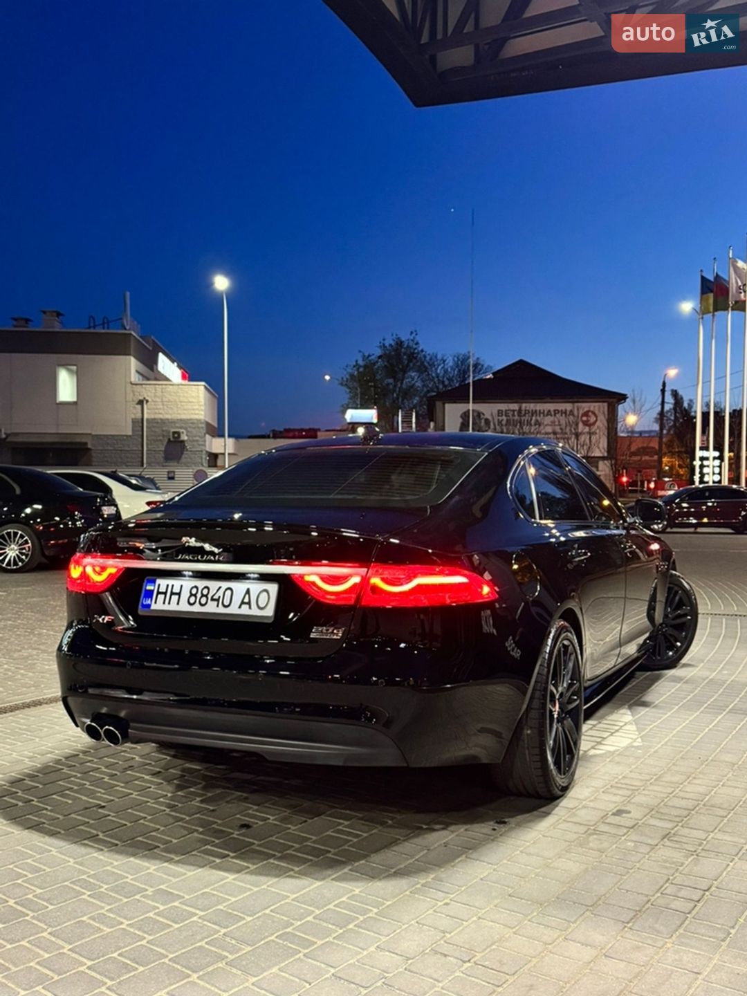 Jaguar XF 2016 VIN SAJBL4BN0HCY19344 фото оголошення 53 з 81