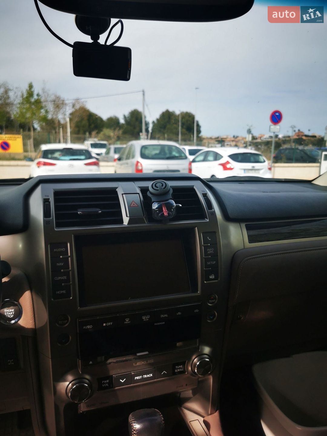 Lexus GX 2016 VIN JTJBM7FX5G5145443 фото оголошення 10 з 18