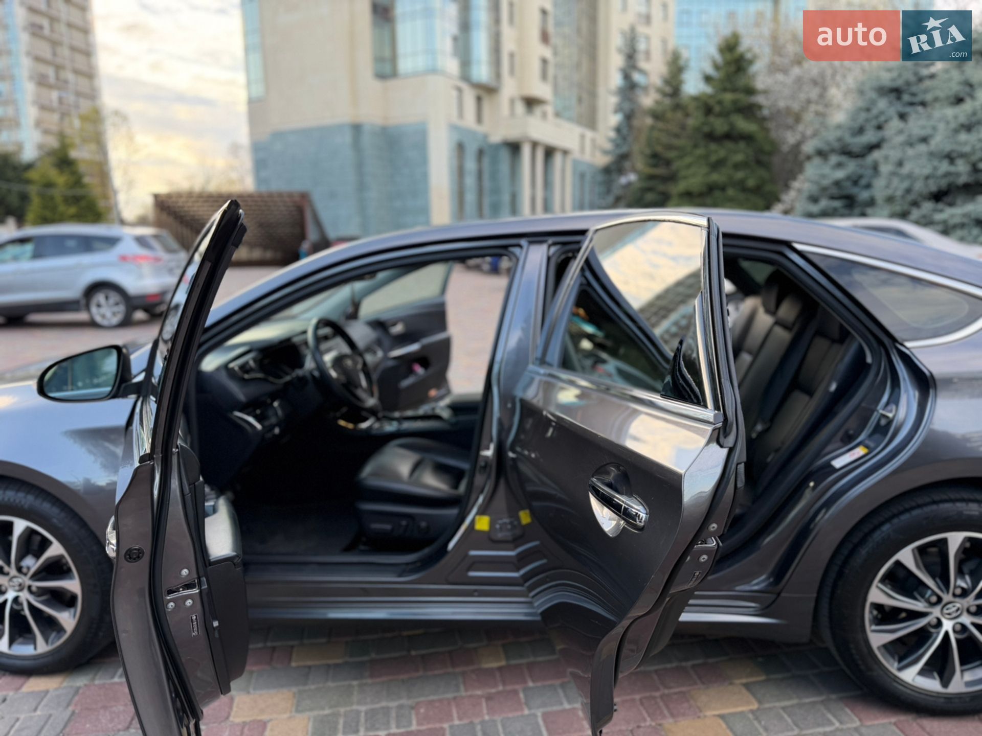 Toyota Avalon 2016 VIN 4T1BK1EB1GU224055 фото оголошення 10 з 13