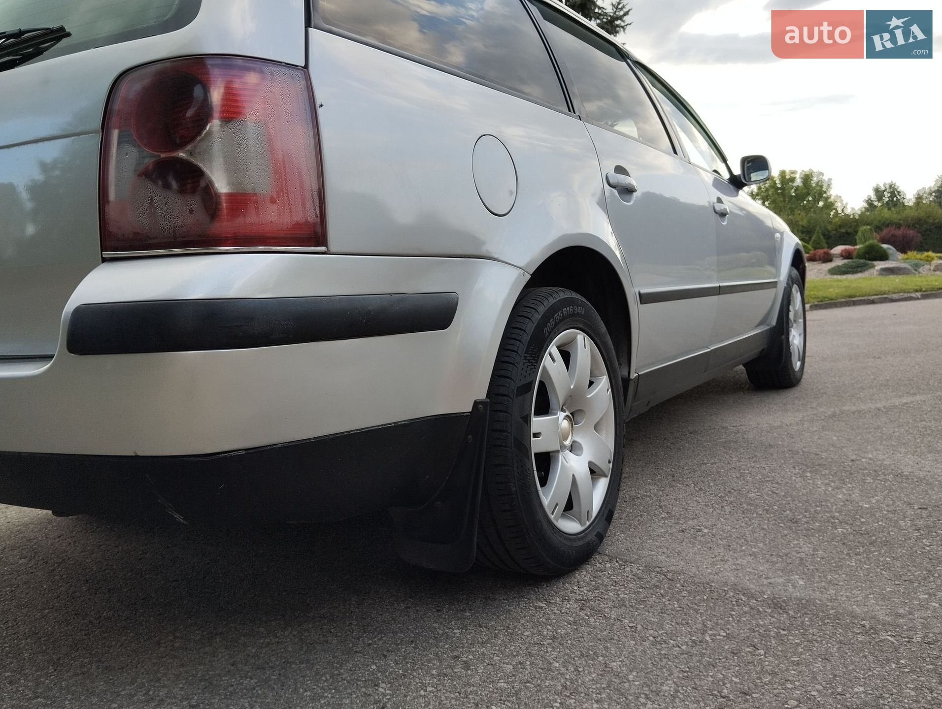Volkswagen Passat 2002 VIN WVWZZZ3BZ2E317510 фото оголошення 8 з 38