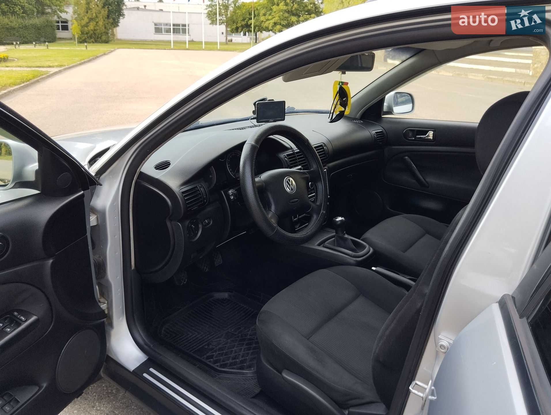 Volkswagen Passat 2002 VIN WVWZZZ3BZ2E317510 фото оголошення 18 з 38