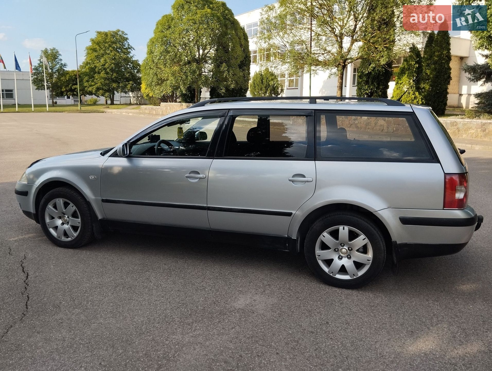 Volkswagen Passat 2002 VIN WVWZZZ3BZ2E317510 фото оголошення 32 з 38