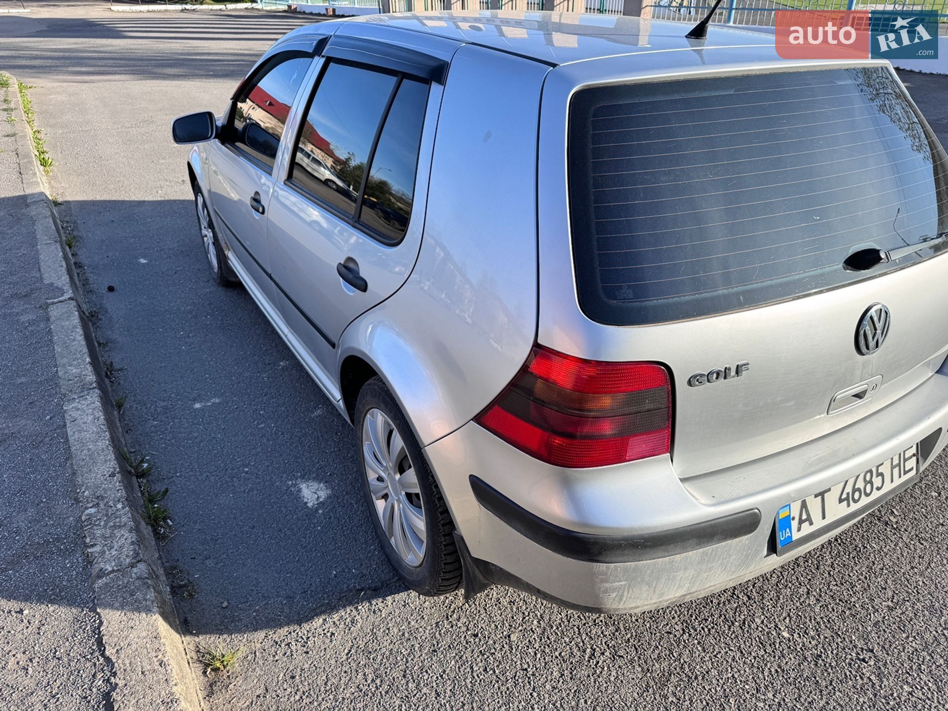 Volkswagen Golf 2002 VIN WVWZZZ1JZ2W597942 фото оголошення 4 з 23