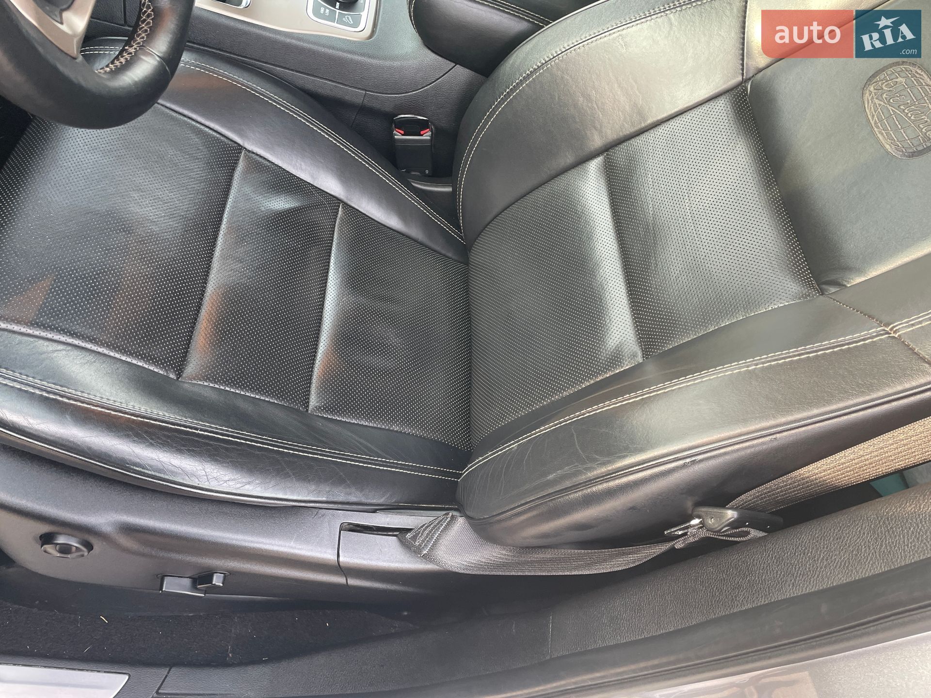 Jeep Grand Cherokee 2013 VIN 1C4RJFCMXEC302391 фото оголошення 18 з 25