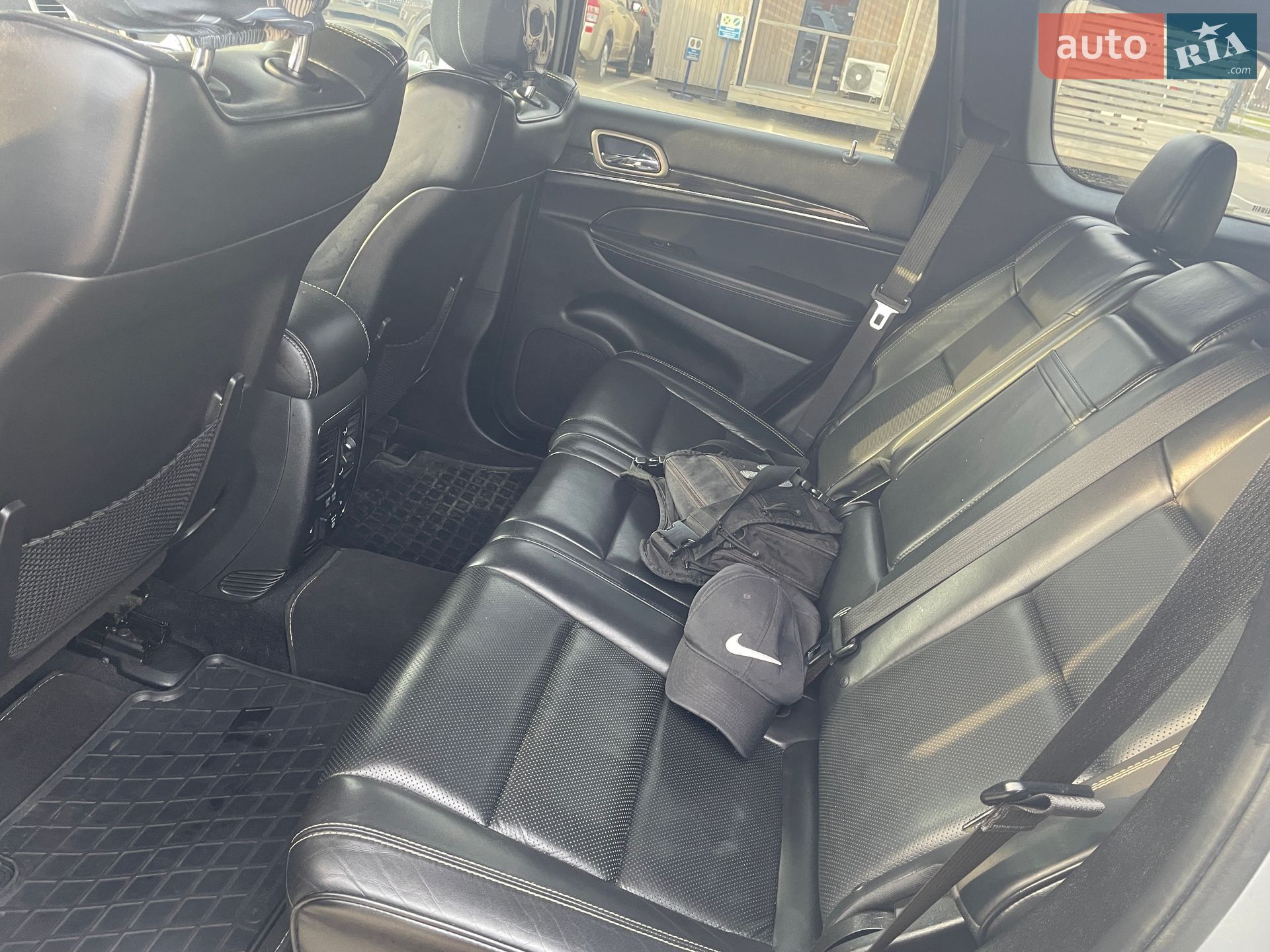 Jeep Grand Cherokee 2013 VIN 1C4RJFCMXEC302391 фото оголошення 19 з 25