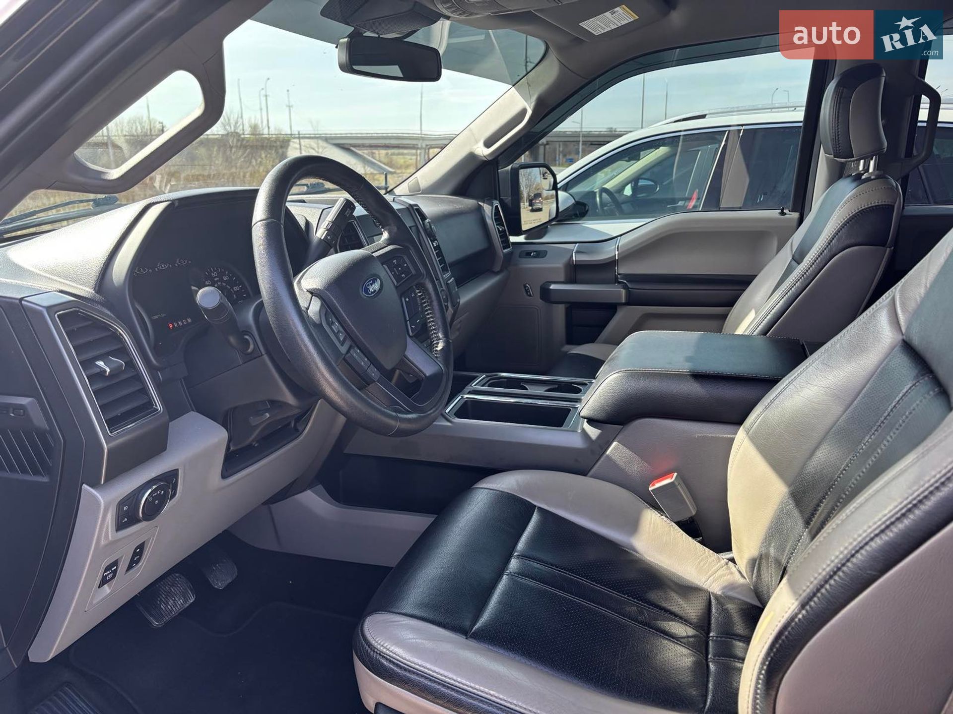 Ford F-150 2020 VIN 1FTEW1EP8LFC27907 фото оголошення 12 з 18