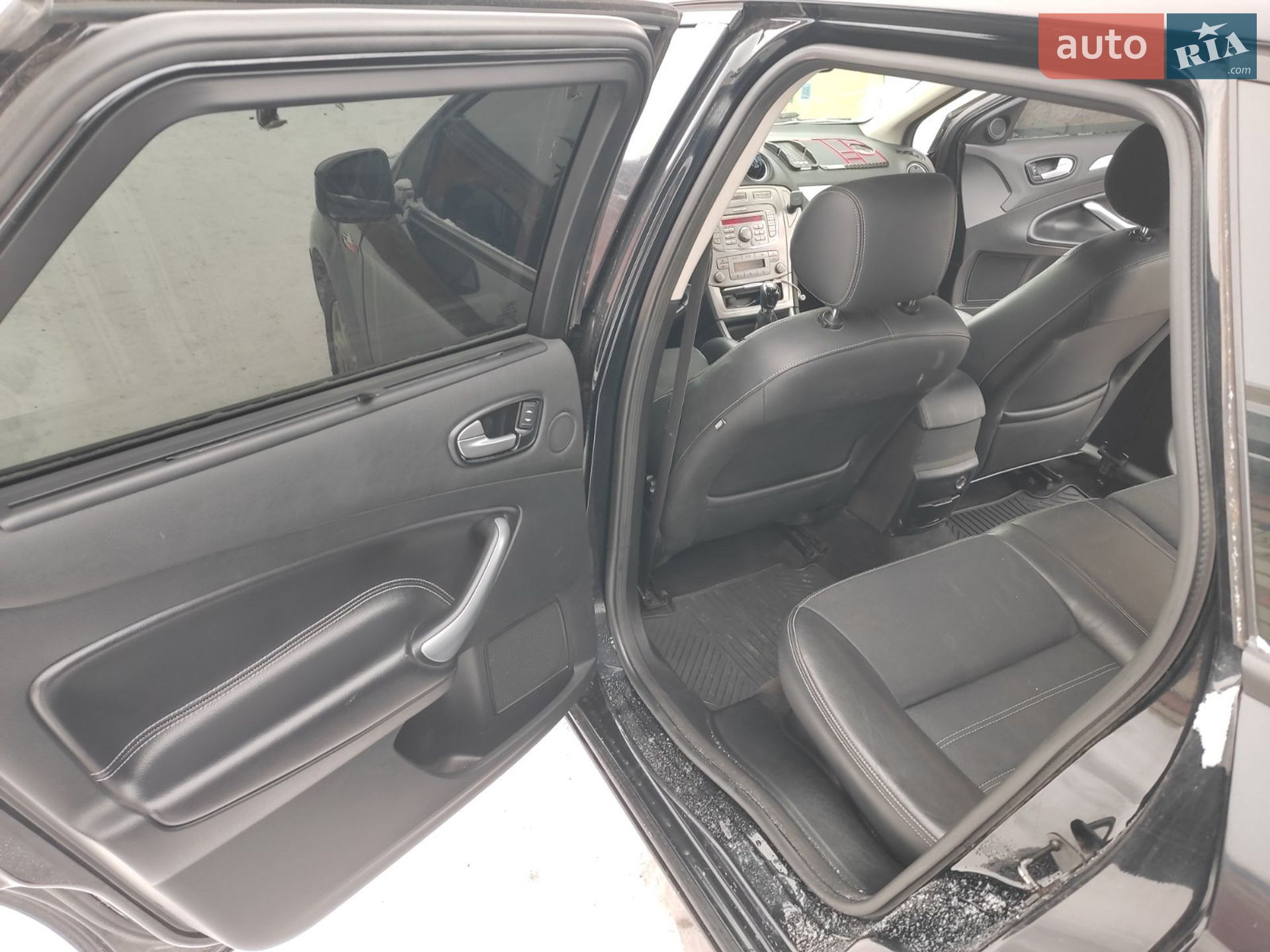 Ford Mondeo 2009 VIN WF0GXXGBBG9J32925 фото оголошення 11 з 15