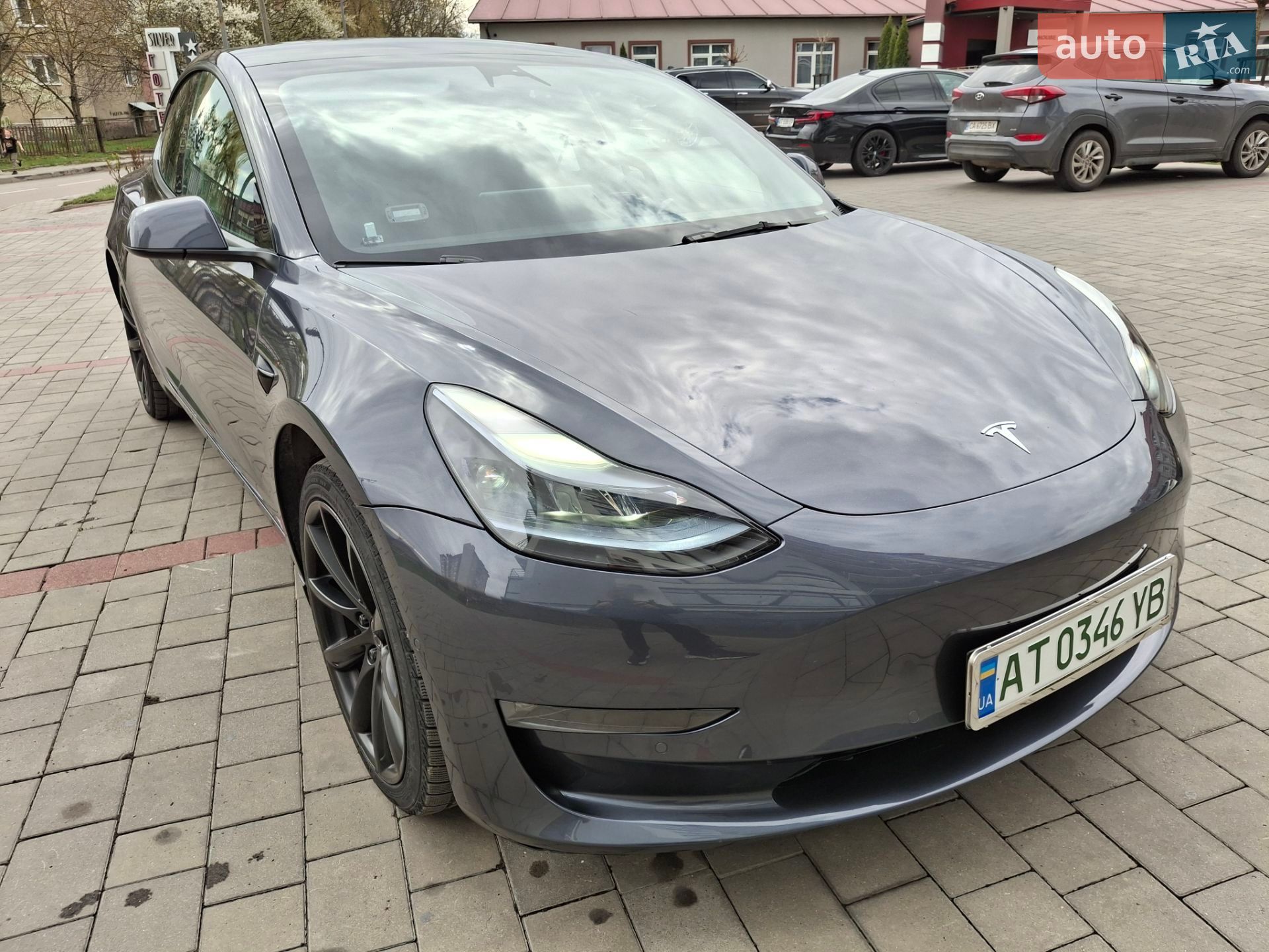 Tesla Model 3 2022 VIN LRW3E7EK9NC509685 фото оголошення 3 з 52