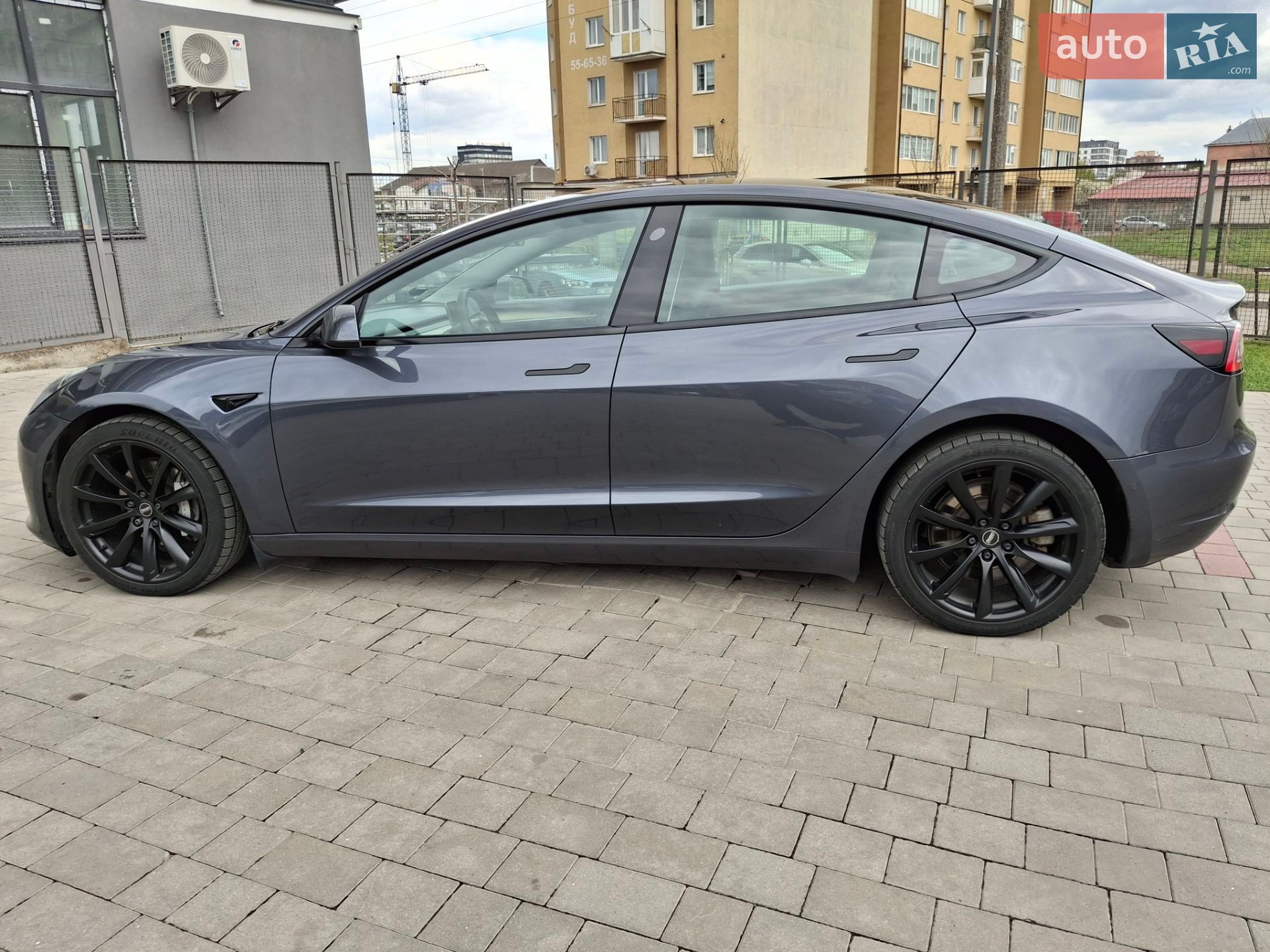 Tesla Model 3 2022 VIN LRW3E7EK9NC509685 фото оголошення 9 з 52