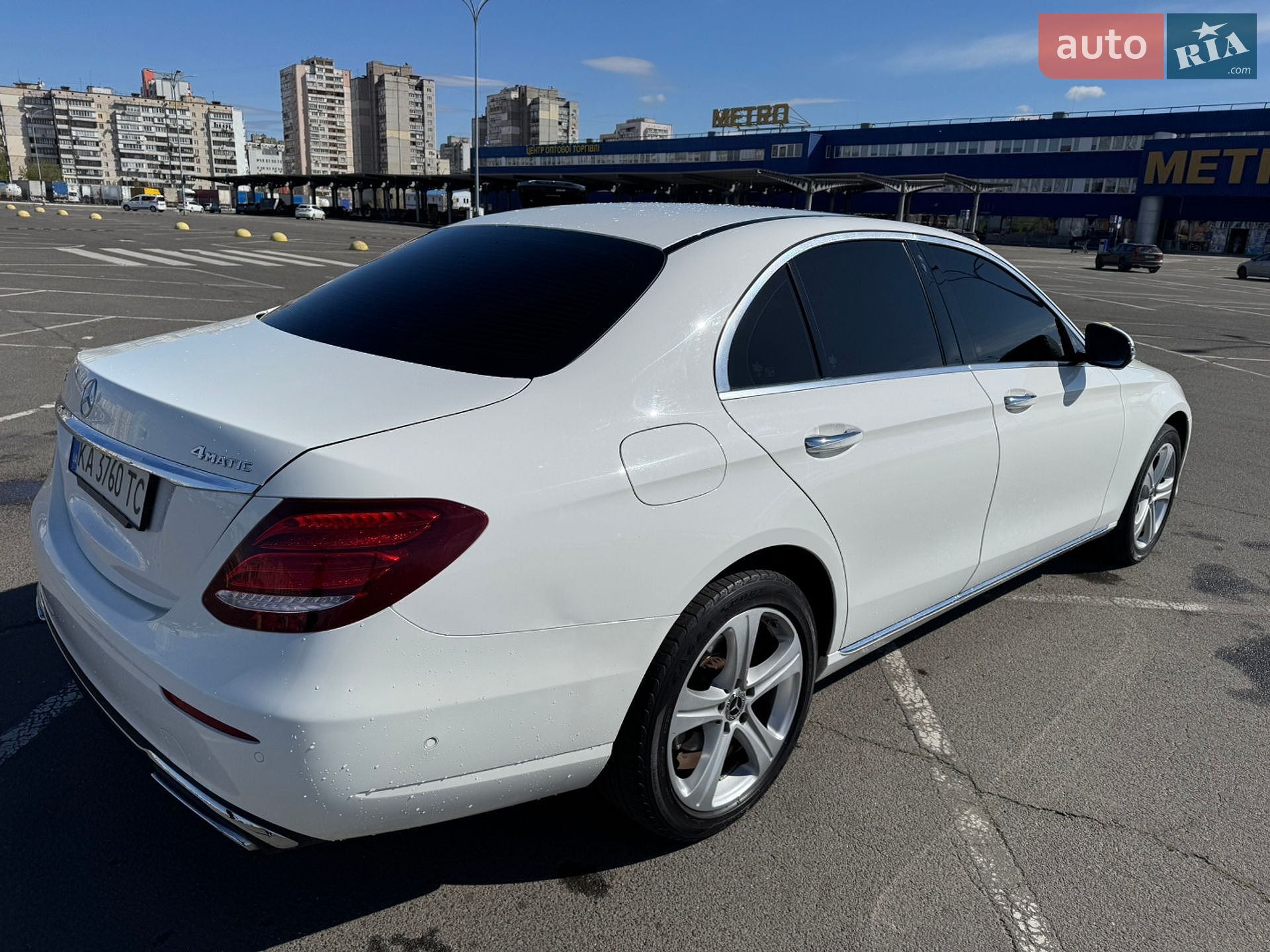 Mercedes-Benz E-Class 2017 VIN WDDZF0FB3HA270270 фото оголошення 4 з 19