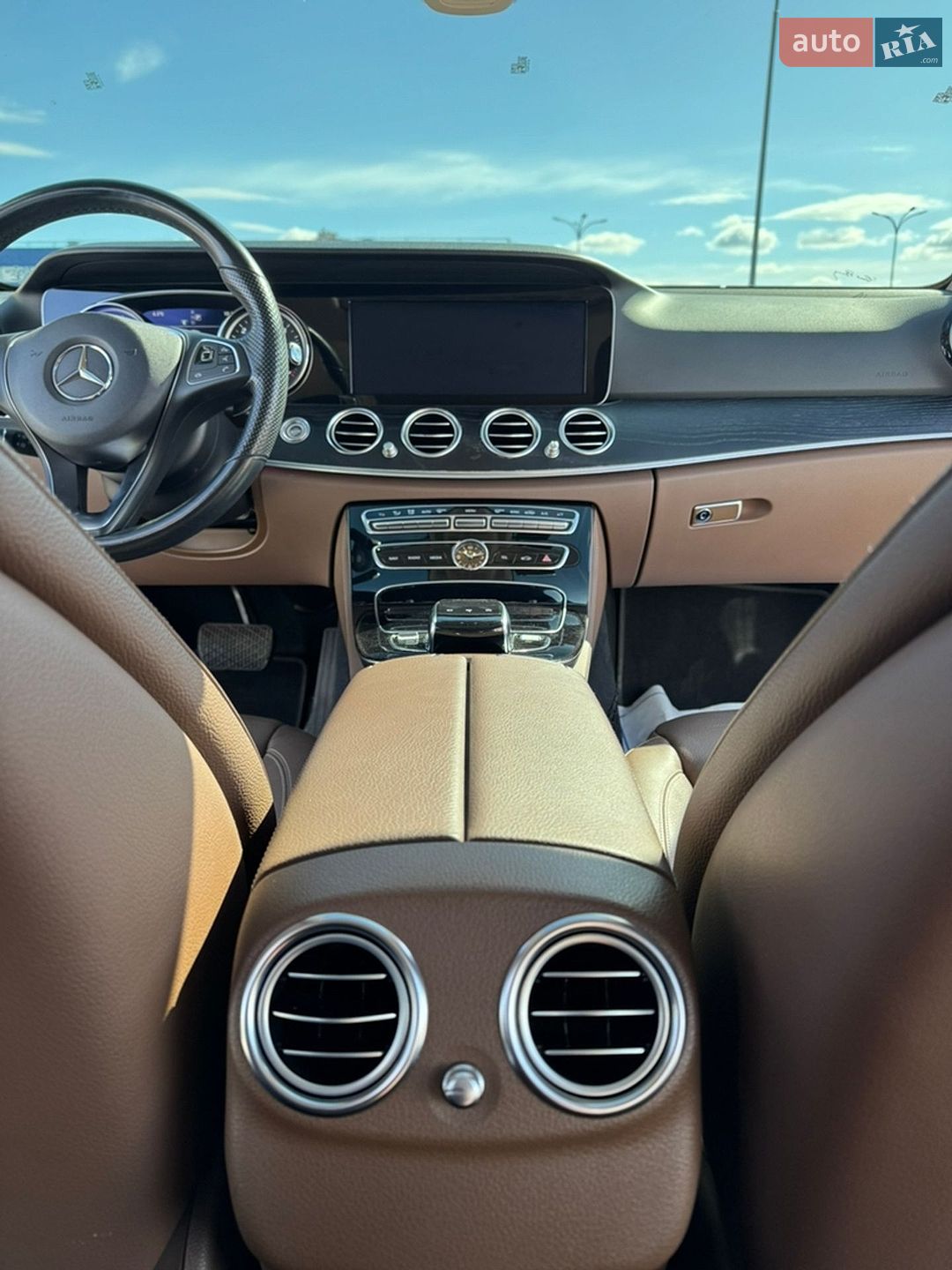 Mercedes-Benz E-Class 2017 VIN WDDZF0FB3HA270270 фото оголошення 15 з 19