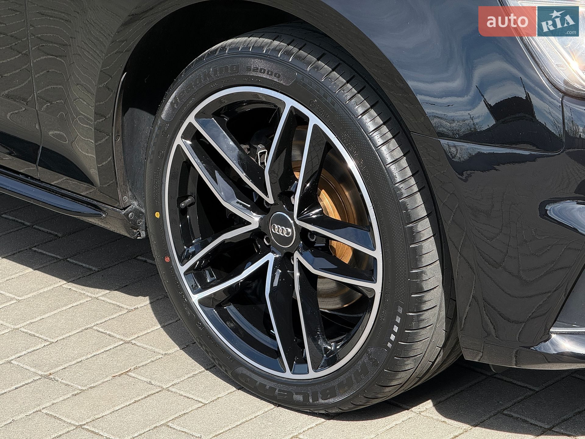 Audi A4 2017 VIN WAUKMAF46HN055769 фото оголошення 14 з 57