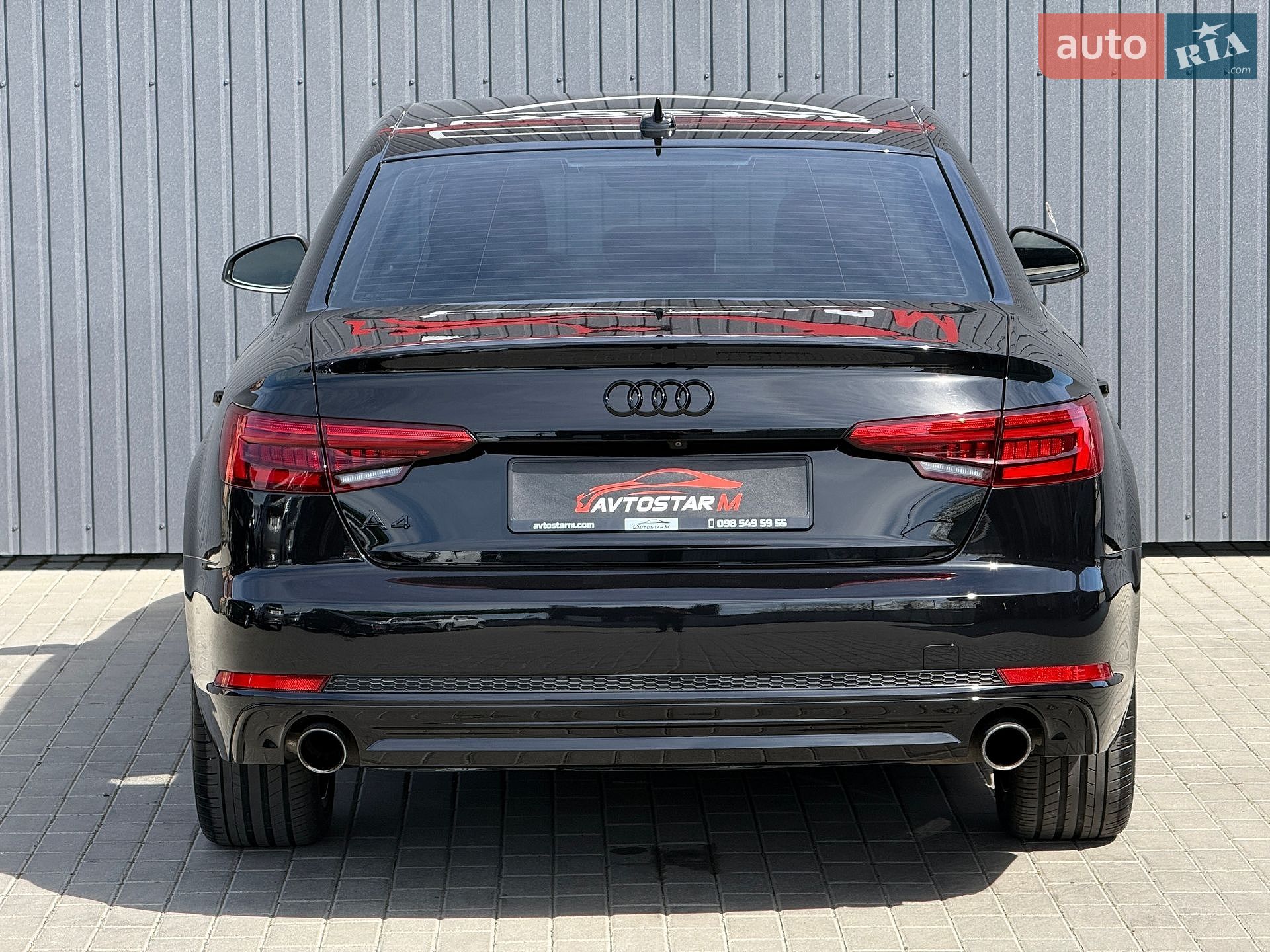 Audi A4 2017 VIN WAUKMAF46HN055769 фото оголошення 18 з 57