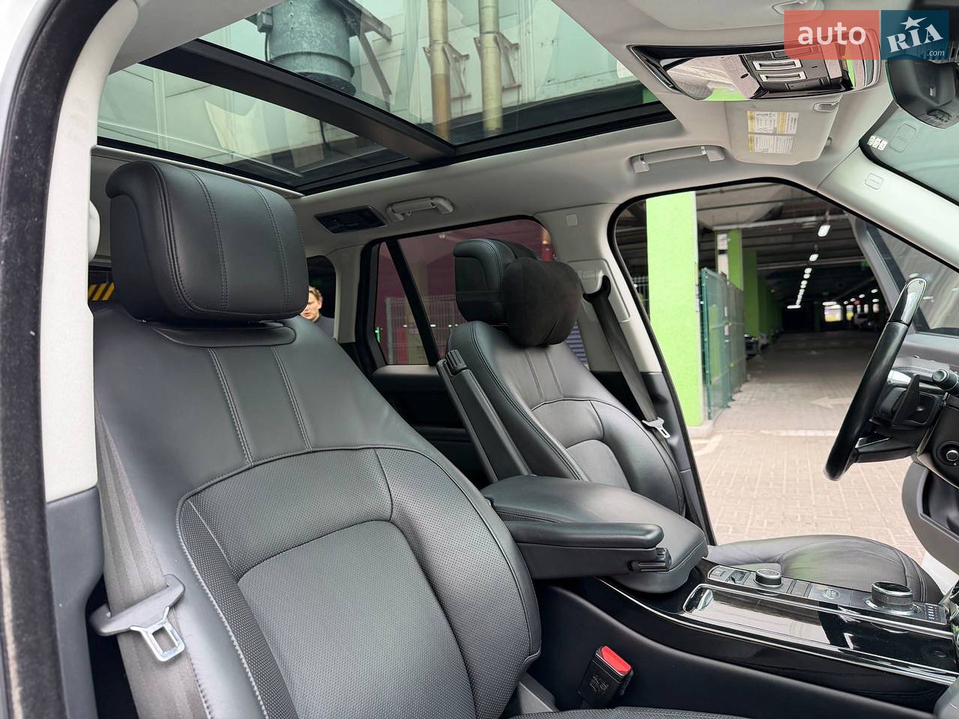 Land Rover Range Rover 2018 VIN SALGS2RE7JA392840 фото оголошення 6 з 7