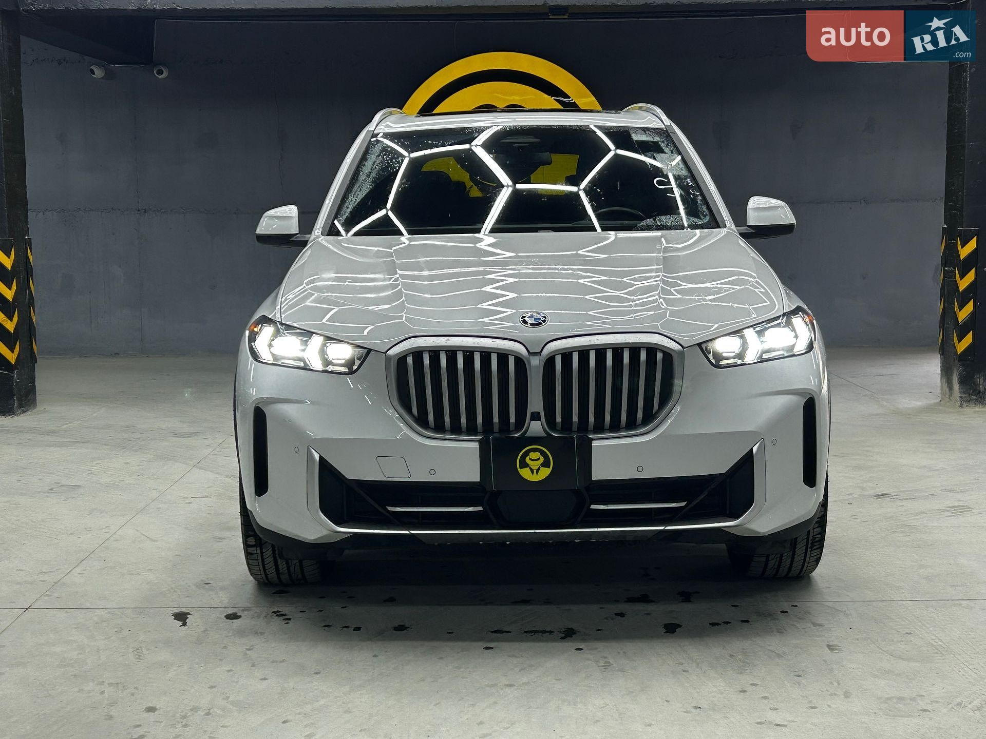 BMW X5 2024 VIN 5UX23EU04R9V29272 фото оголошення 2 з 29