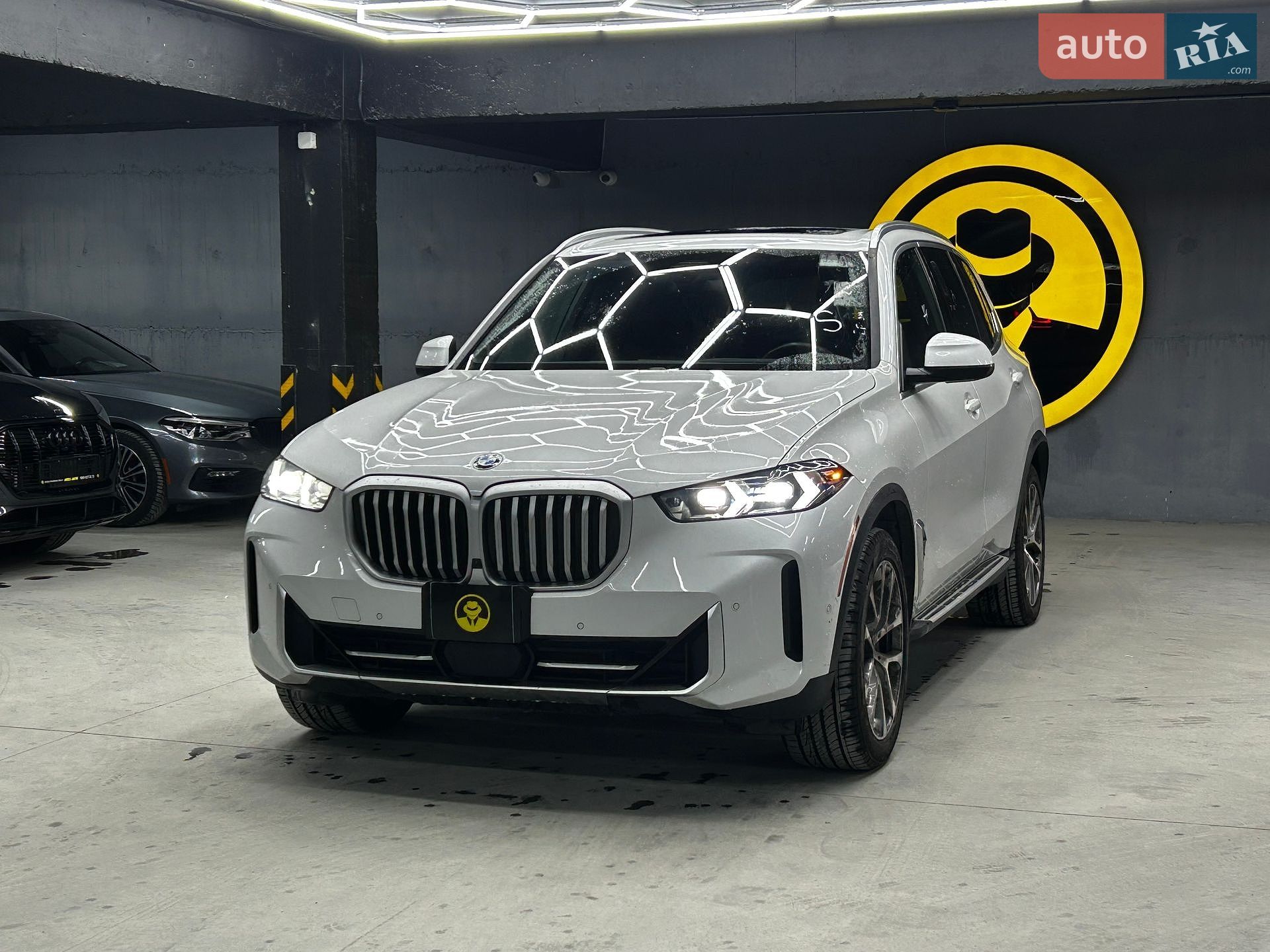 BMW X5 2024 VIN 5UX23EU04R9V29272 фото оголошення 3 з 29