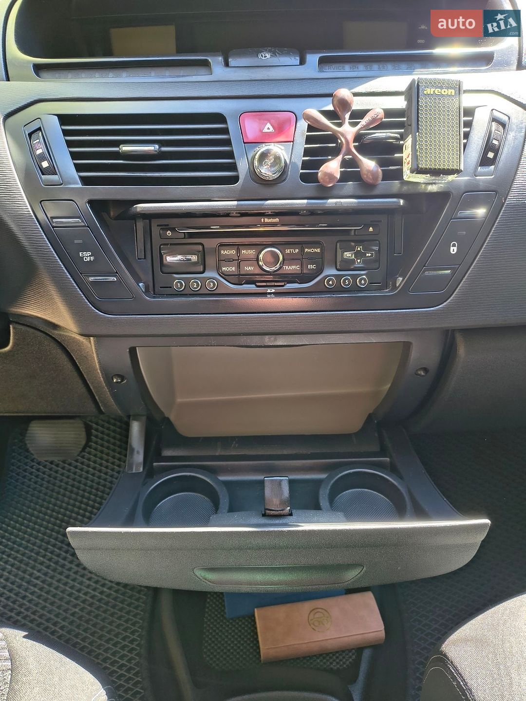 Citroen C4 Picasso 2010 VIN VF7UD9HZHAJ563674 фото оголошення 19 з 49