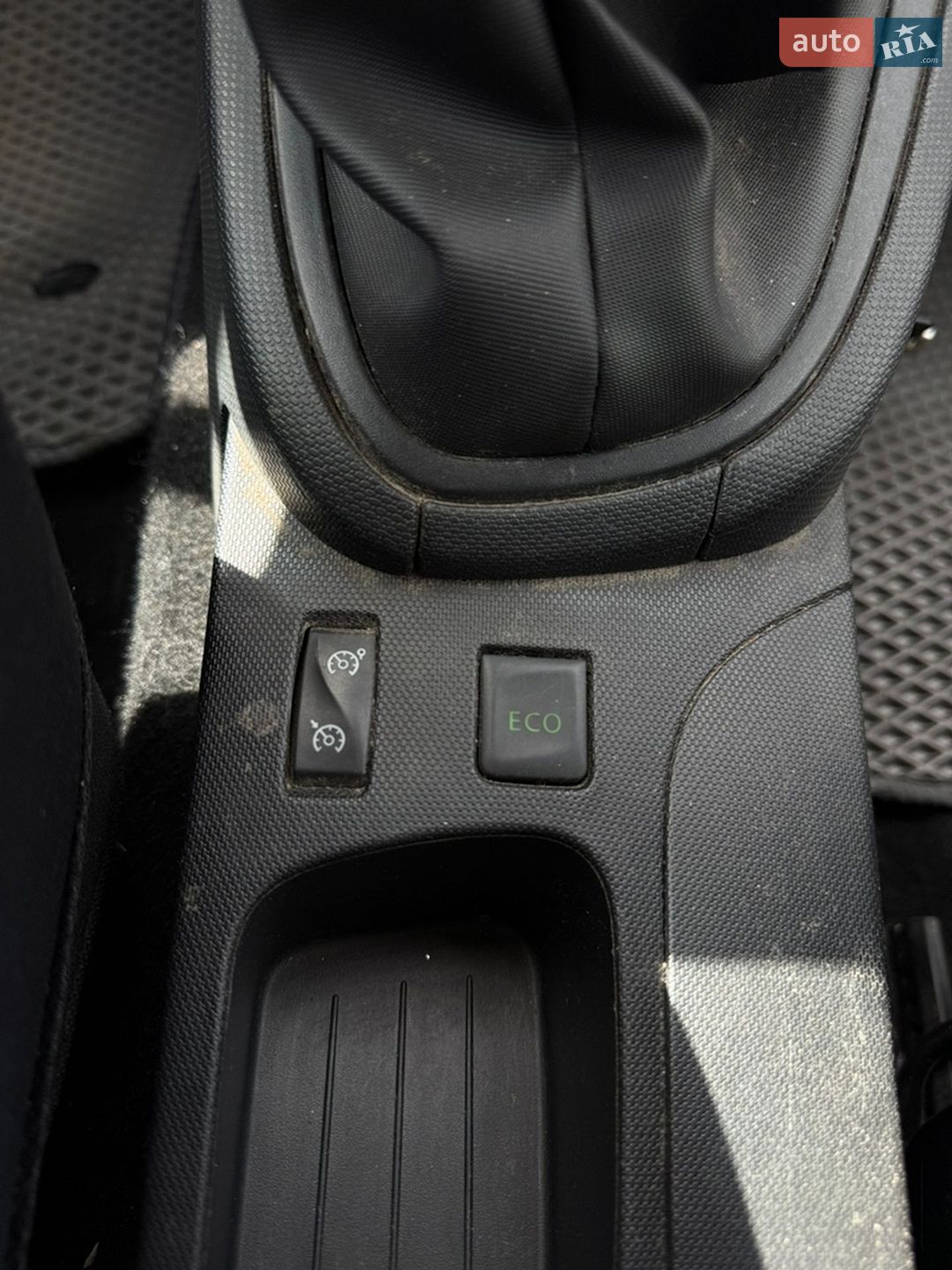 Renault Clio 2014 VIN VF17RFL0H50104439 фото оголошення 16 з 17